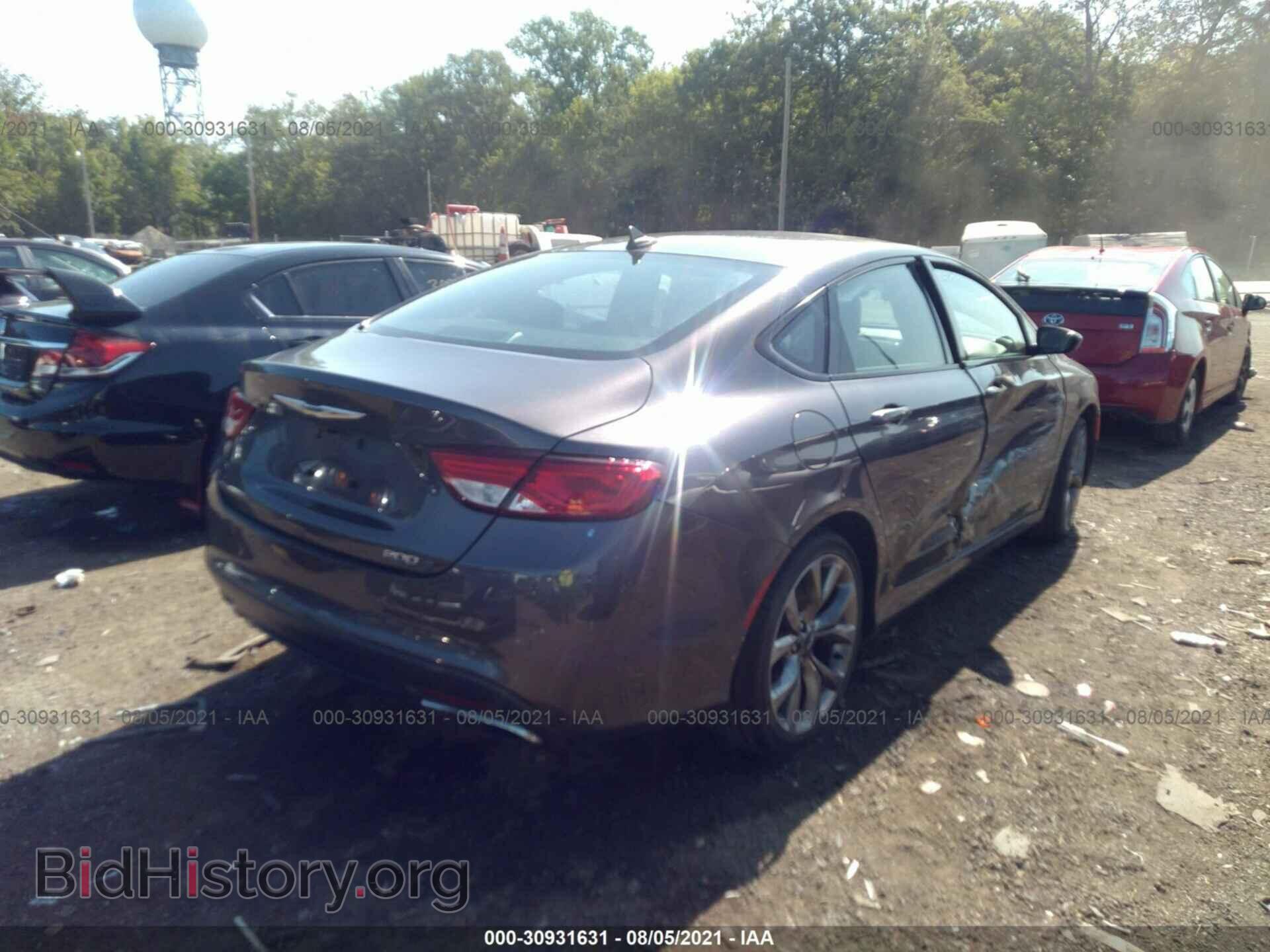 2016 CHRYSLER 200 - VIN: 1C3CCCBBXGN138571 - Фото 4