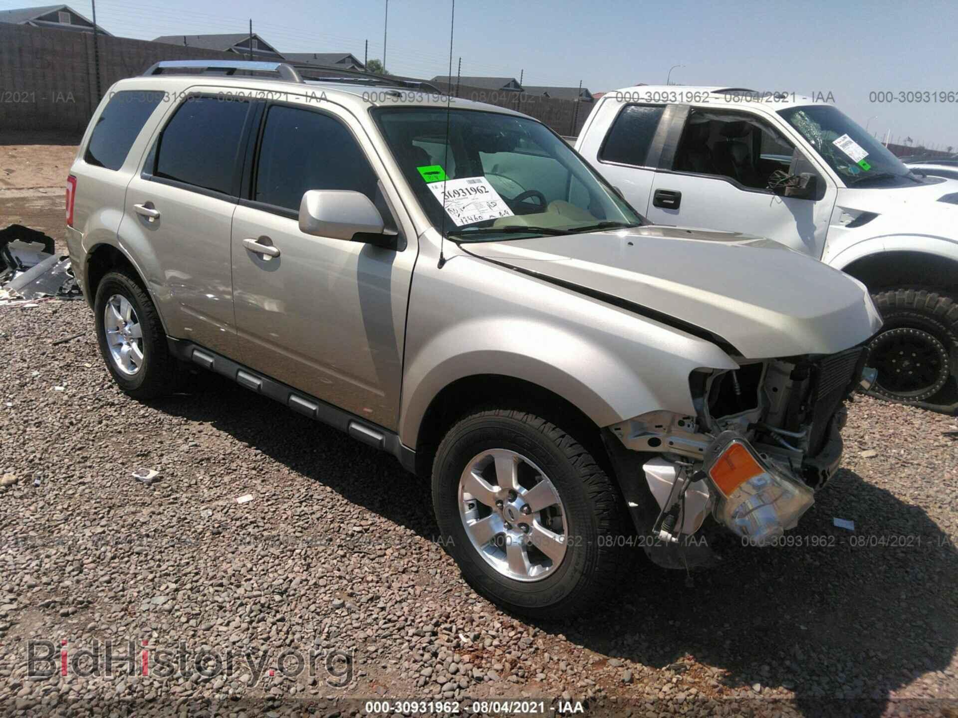 Фотография 1FMCU0E77BKB25507 - FORD ESCAPE 2011