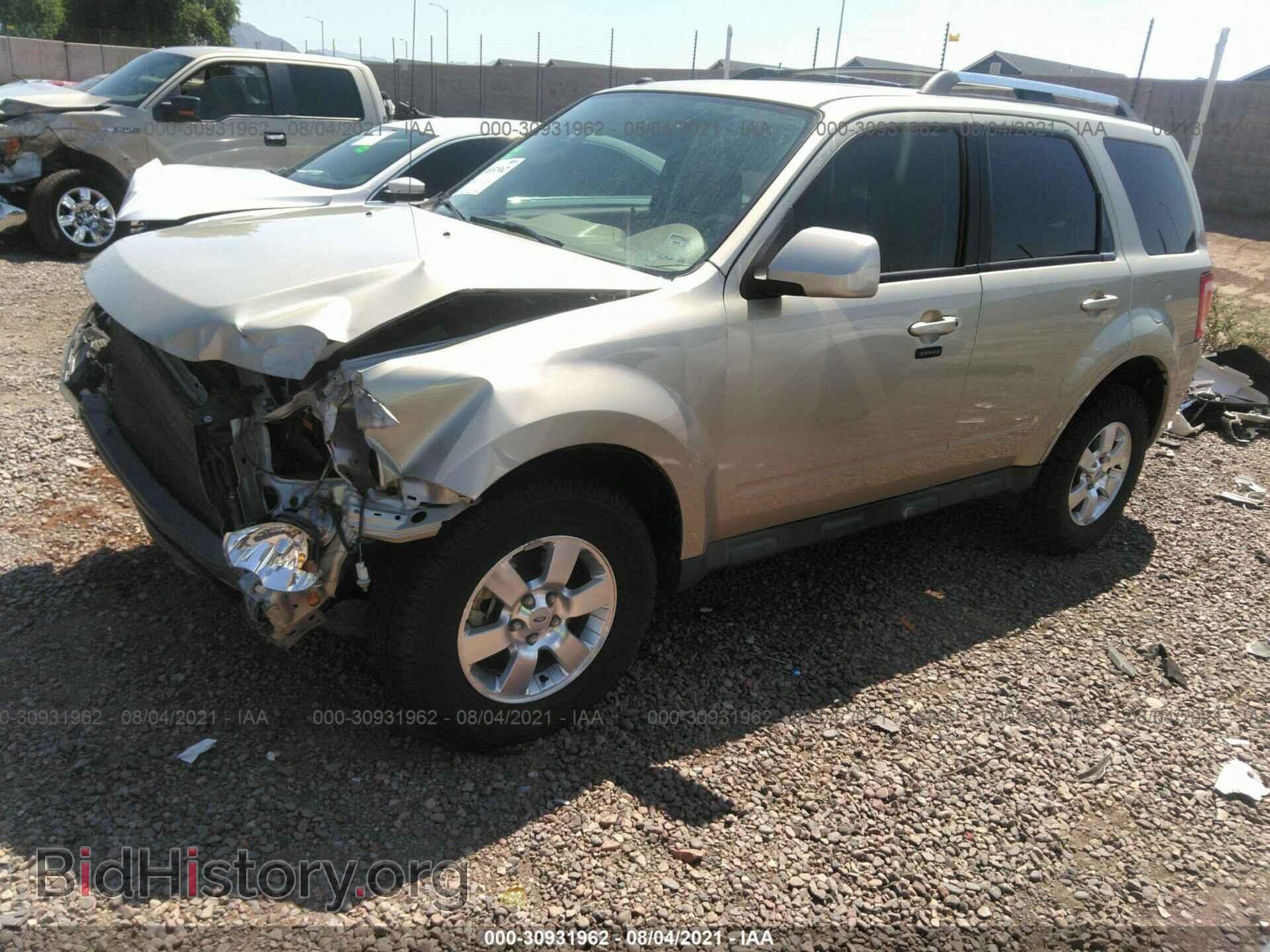 2011 FORD ESCAPE - VIN: 1FMCU0E77BKB25507 - Photo 2