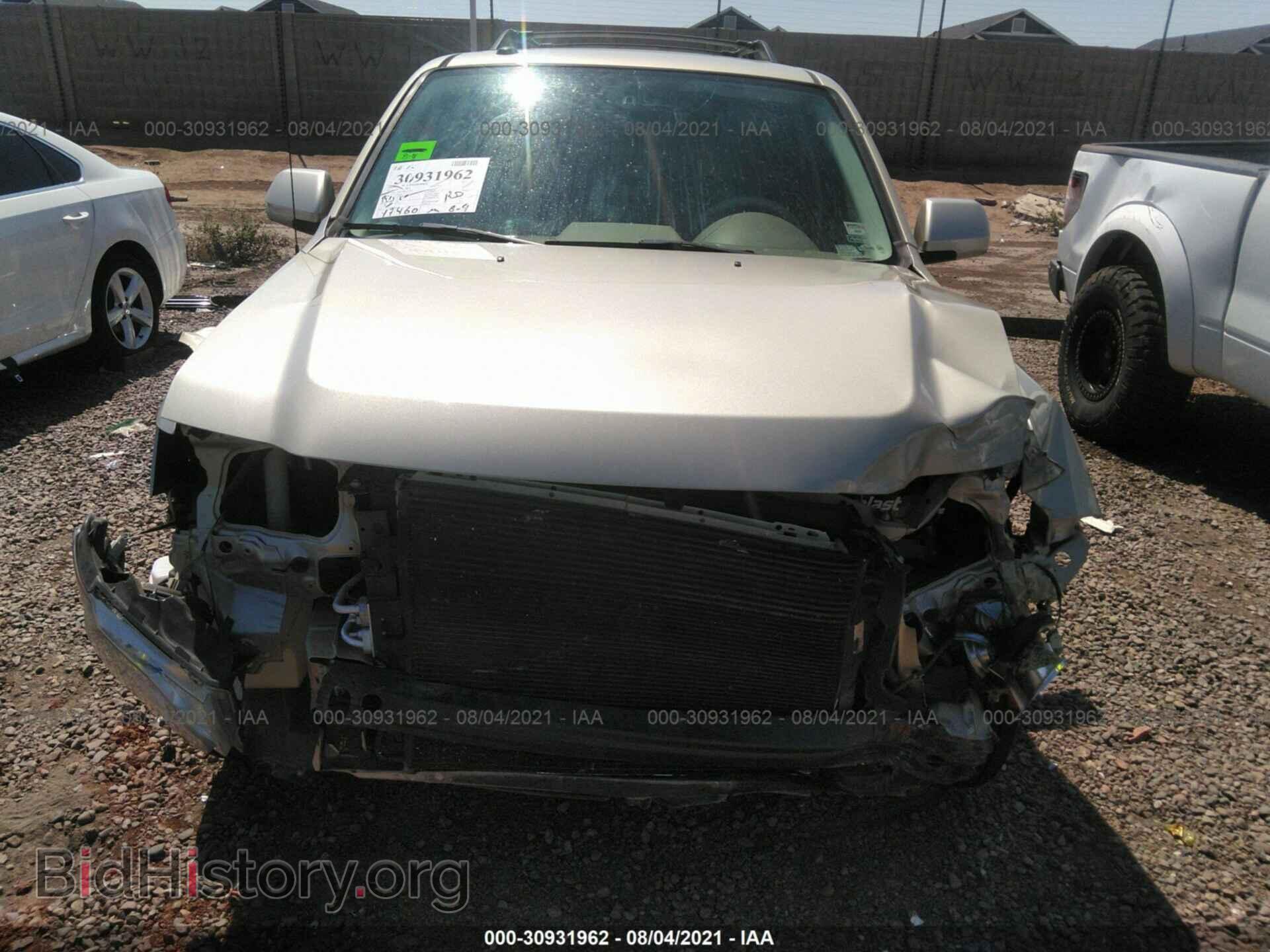 2011 FORD ESCAPE - VIN: 1FMCU0E77BKB25507 - Photo 6