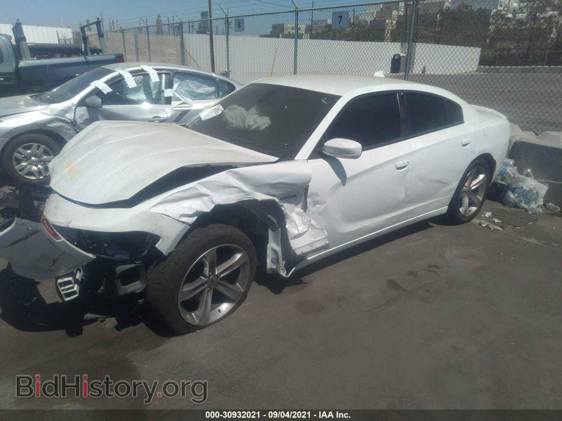 2018 DODGE CHARGER - VIN: 2C3CDXCTXJH243025 - Фото 2
