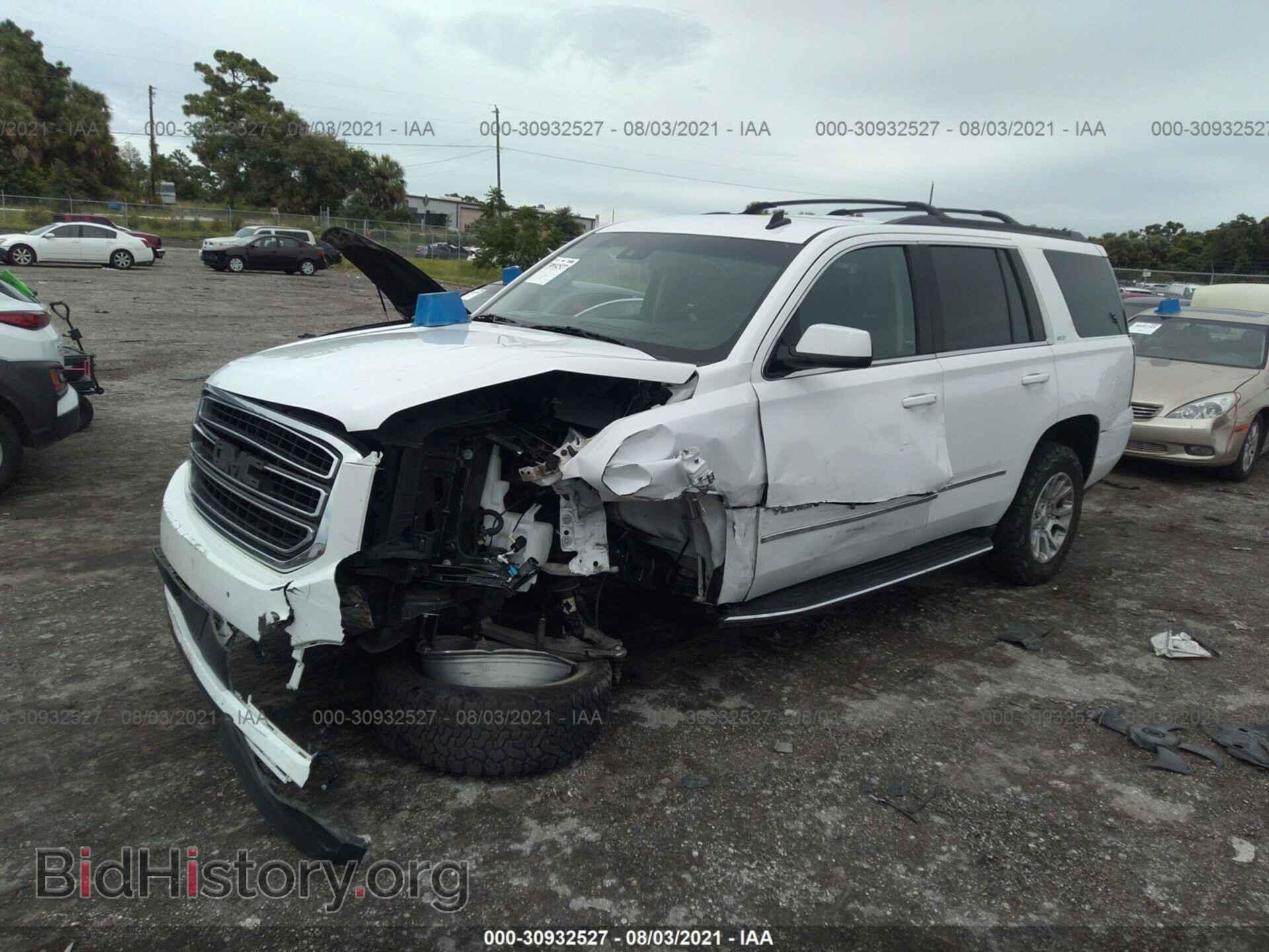 2015 GMC YUKON - VIN: 1GKS1BKC3FR213073 - Фото 2