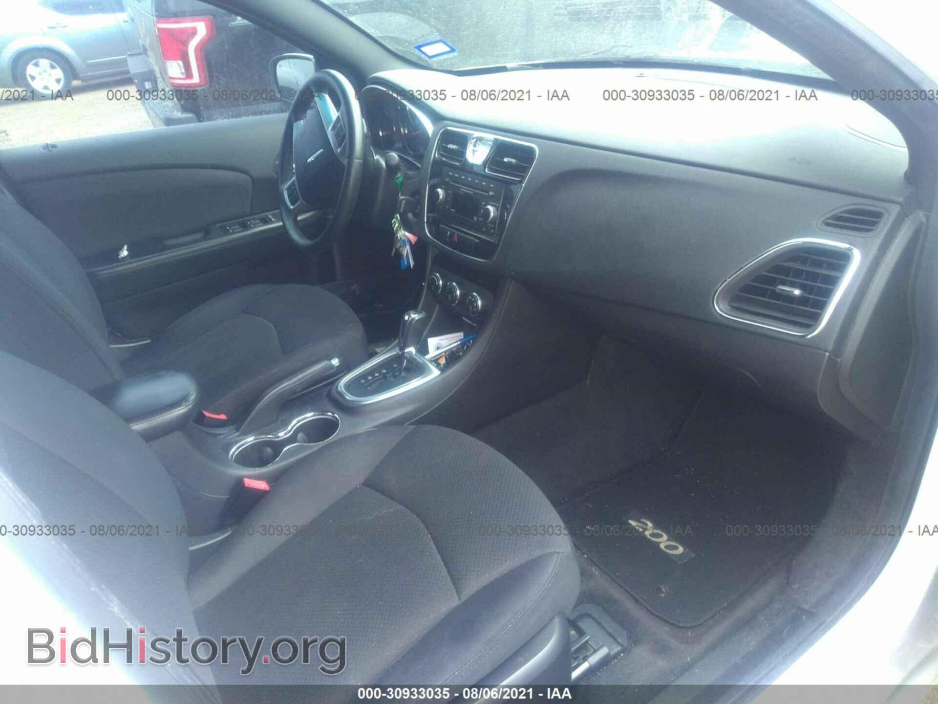 2012 CHRYSLER 200 - VIN: 1C3CCBBG5CN297868 - Фото 5