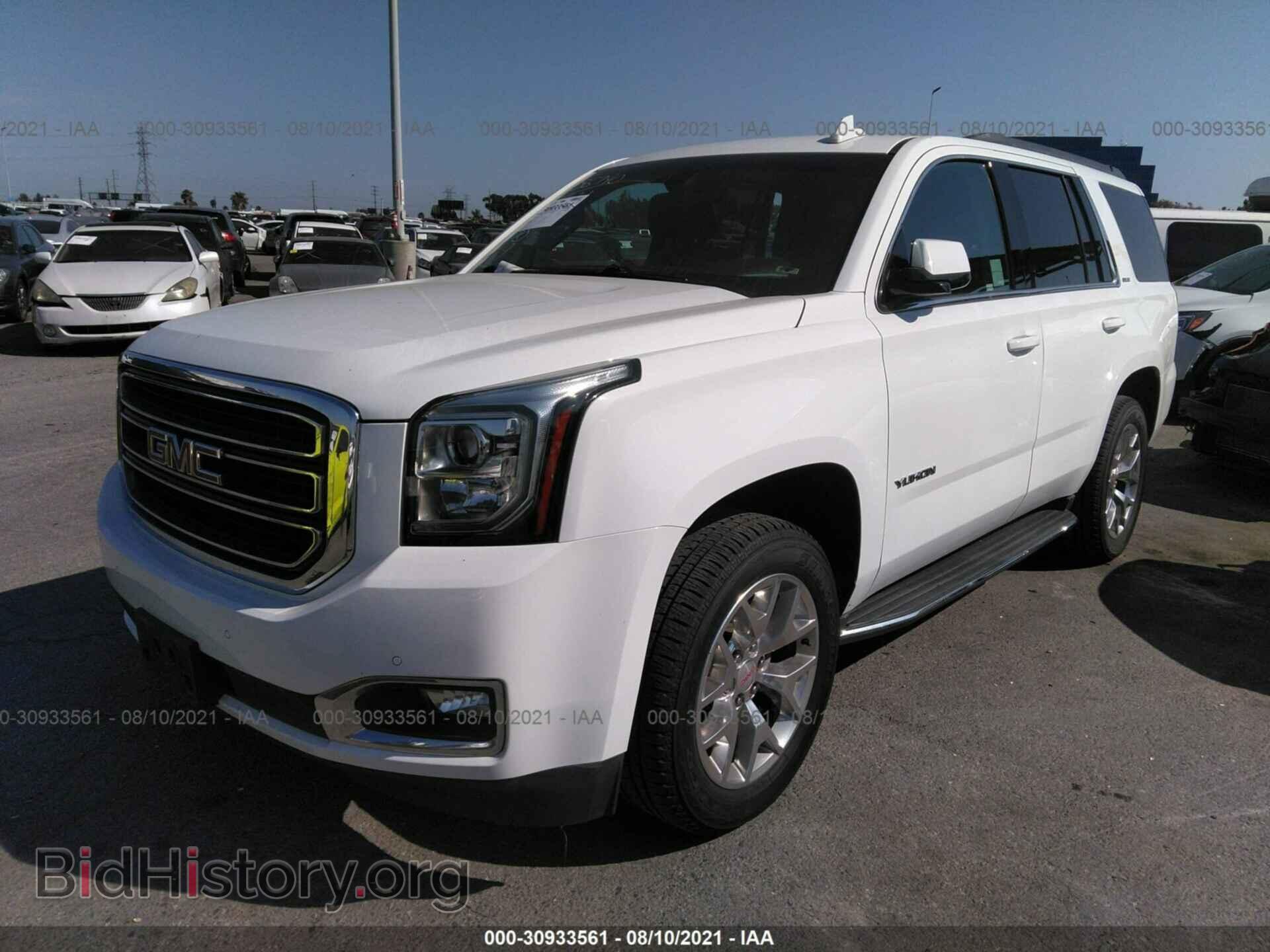 2017 GMC YUKON - VIN: 1GKS1AKC7HR220203 - Фото 2