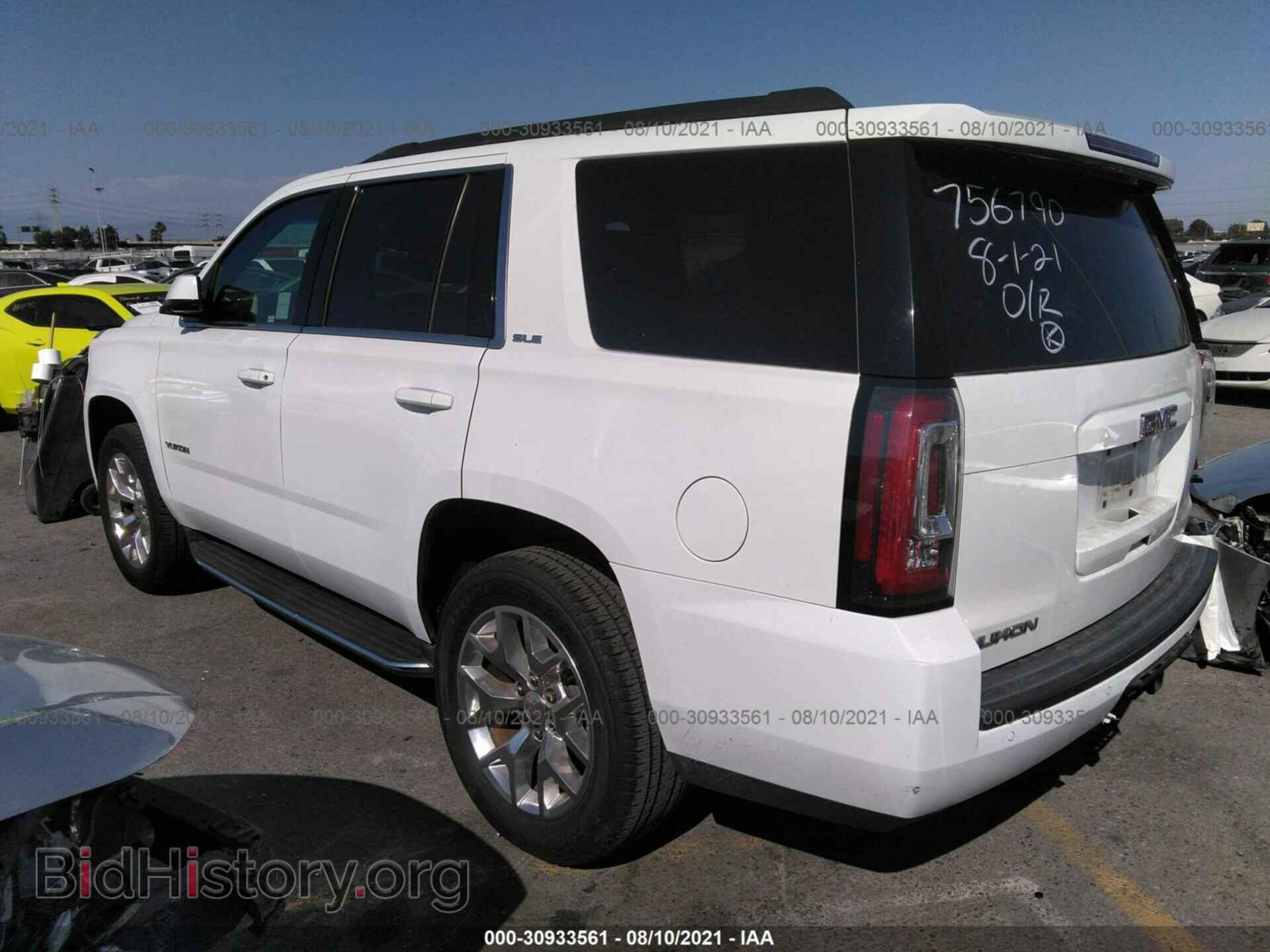 2017 GMC YUKON - VIN: 1GKS1AKC7HR220203 - Фото 3