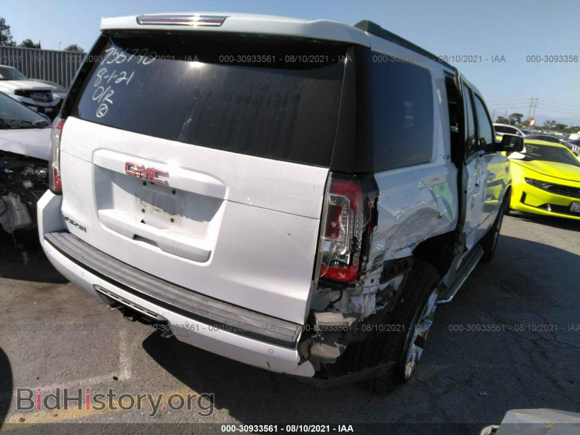 2017 GMC YUKON - VIN: 1GKS1AKC7HR220203 - Фото 4