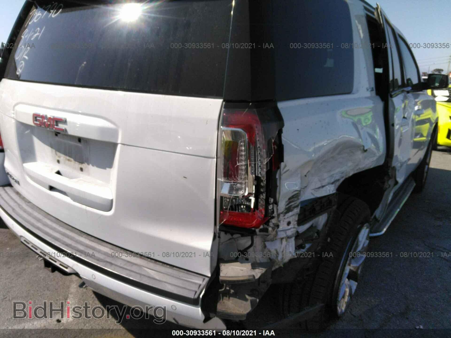 2017 GMC YUKON - VIN: 1GKS1AKC7HR220203 - Фото 6