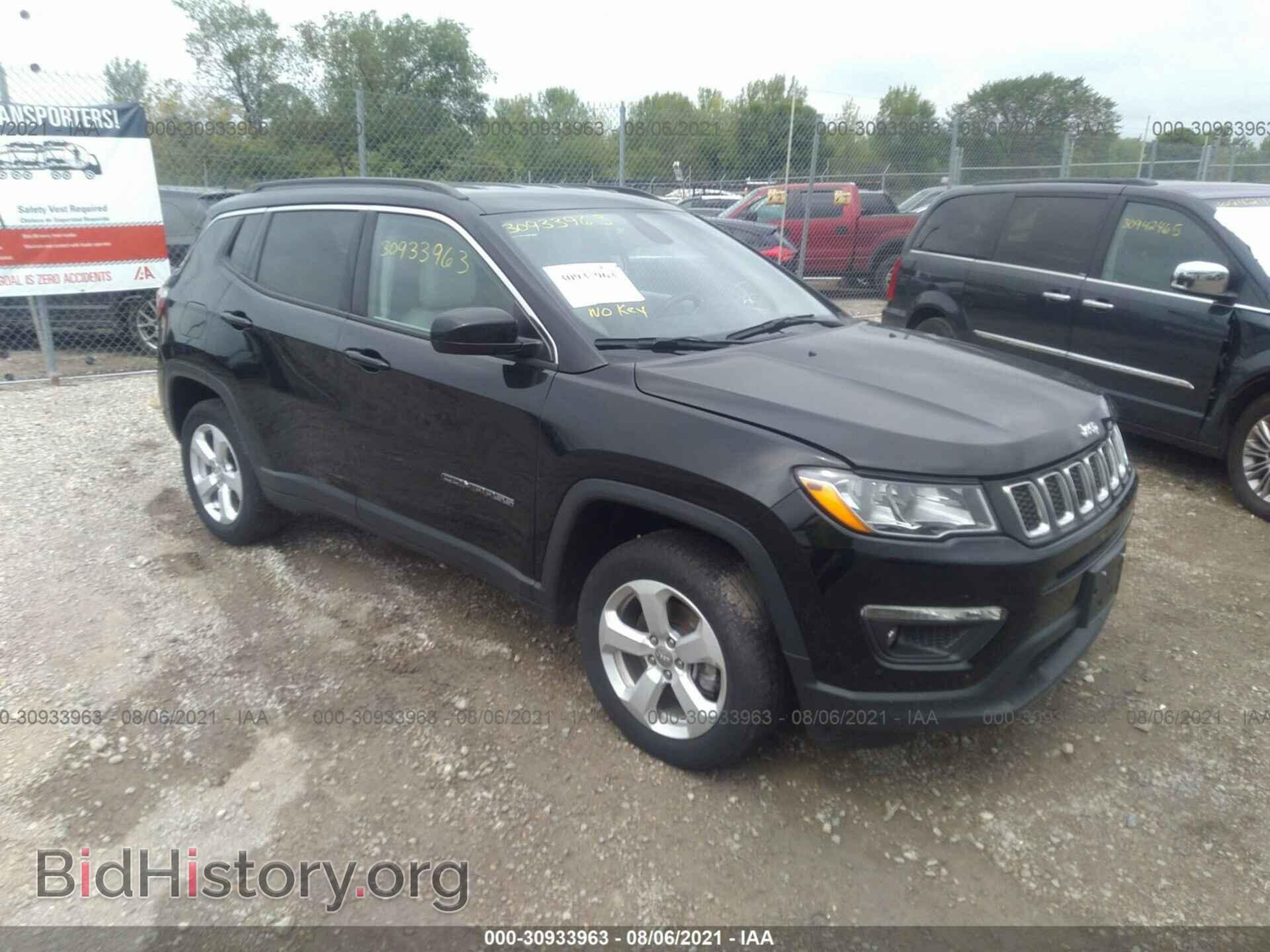 Photo 3C4NJDBB7HT645638 - JEEP COMPASS 2017