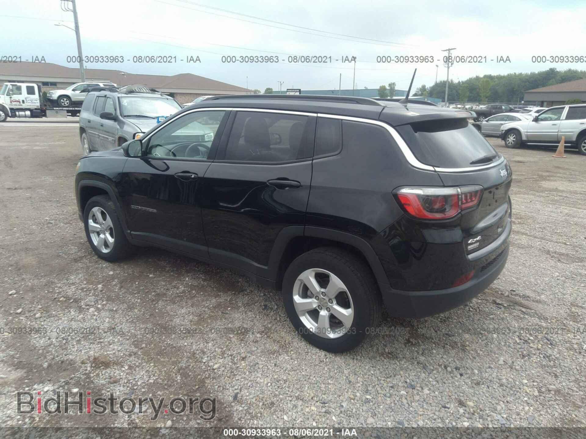 2017 JEEP COMPASS - VIN: 3C4NJDBB7HT645638 - Фото 3