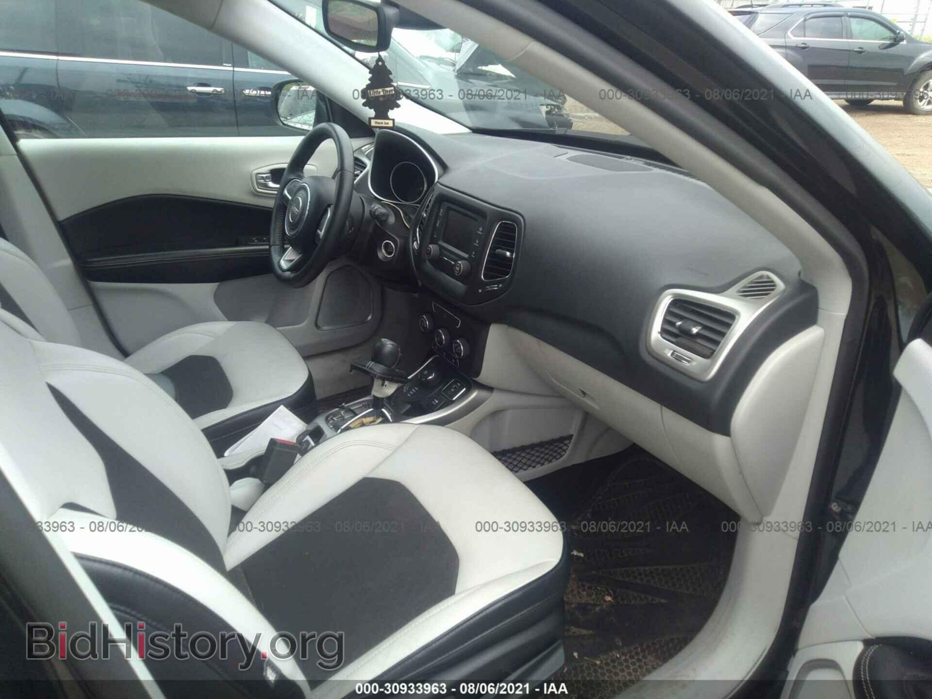 2017 JEEP COMPASS - VIN: 3C4NJDBB7HT645638 - Фото 5