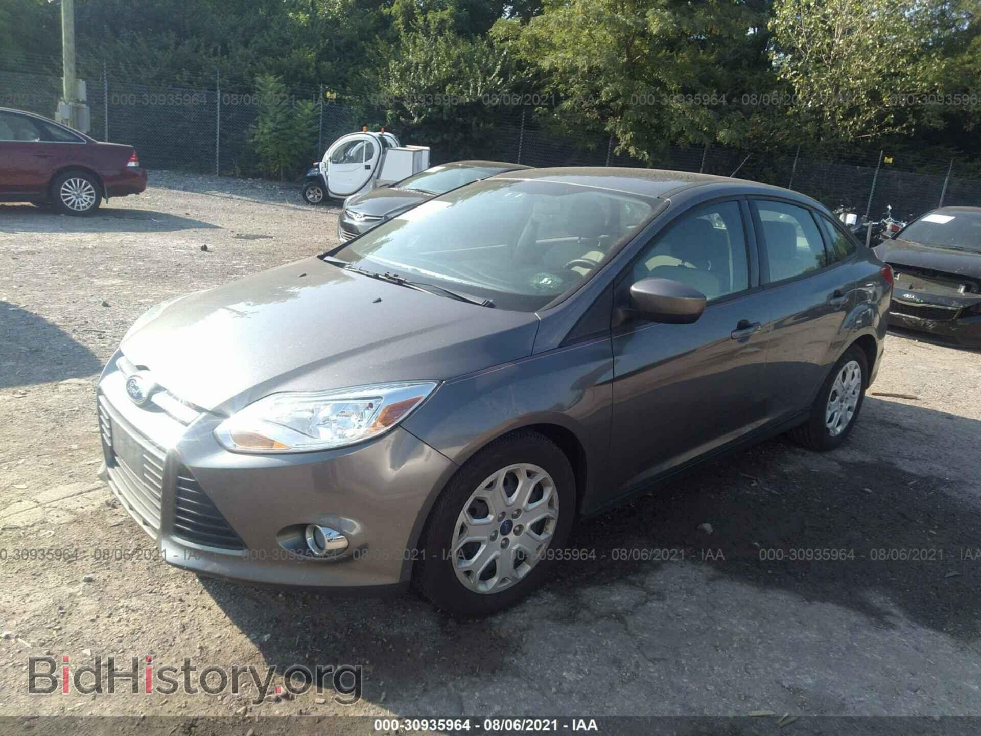 2012 FORD FOCUS - VIN: 1FAHP3F24CL317958 - Фото 2