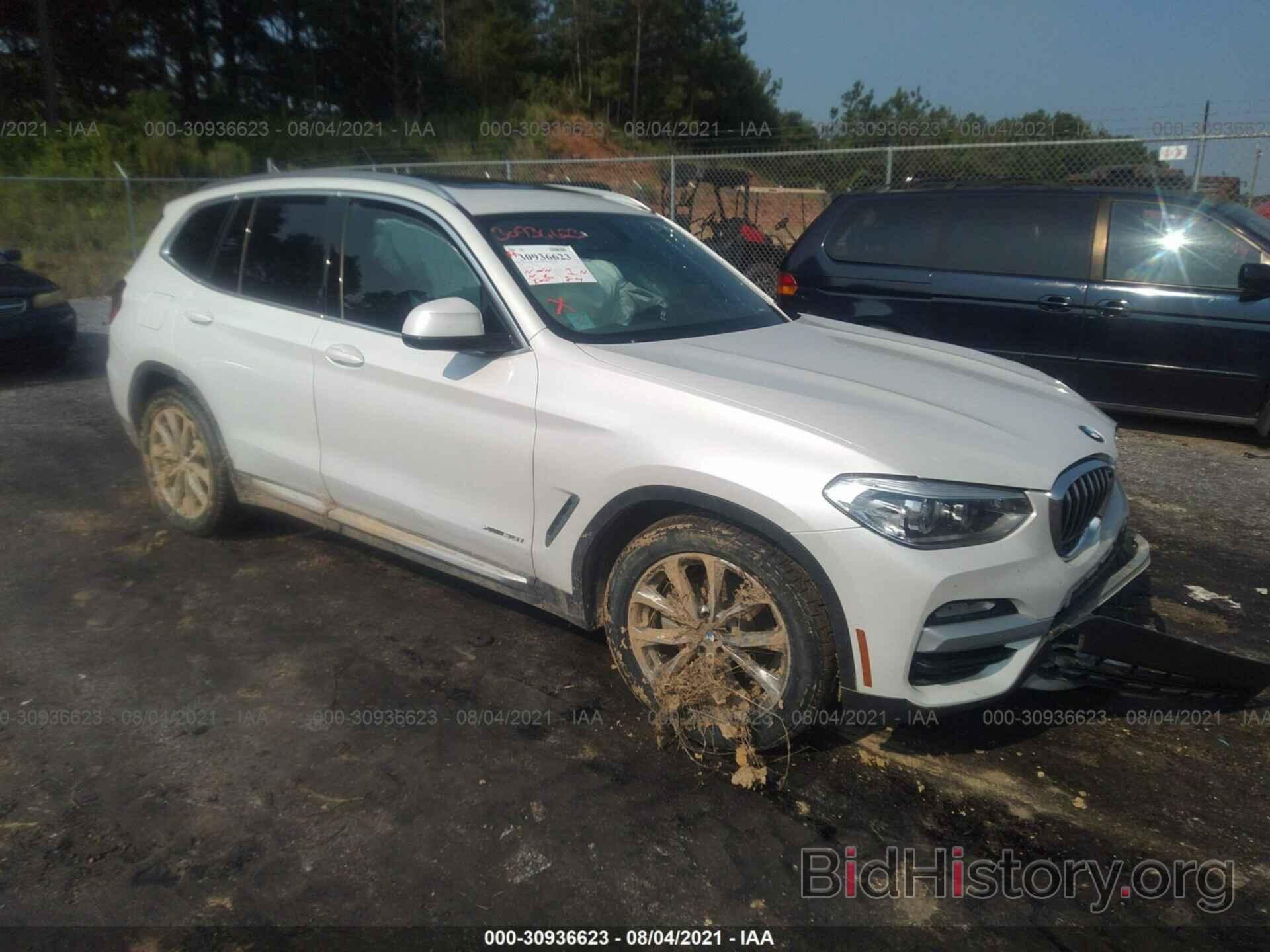 Photo 5UXTR9C57JLC69533 - BMW X3 2018