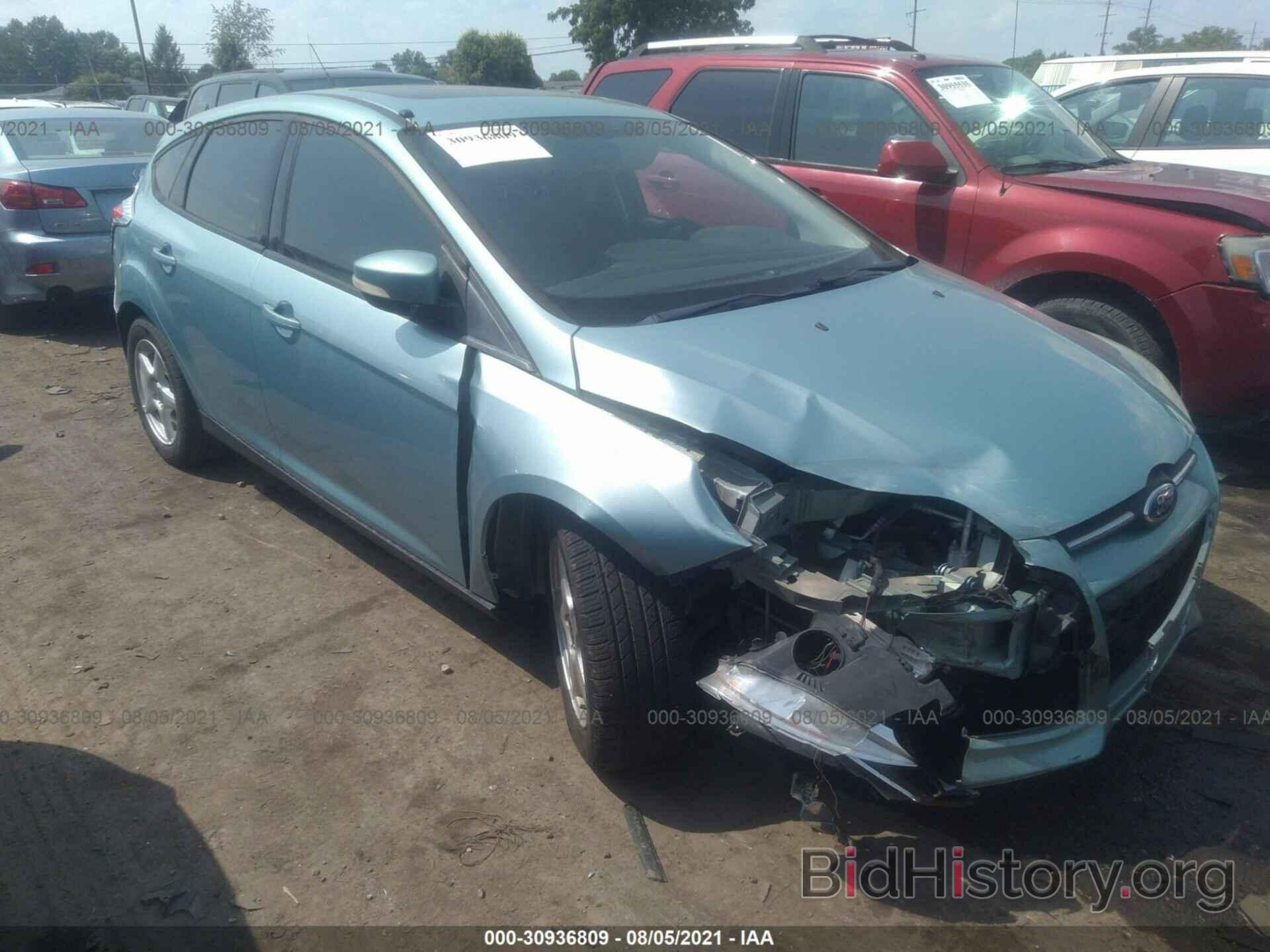 Photo 1FAHP3K29CL298829 - FORD FOCUS 2012