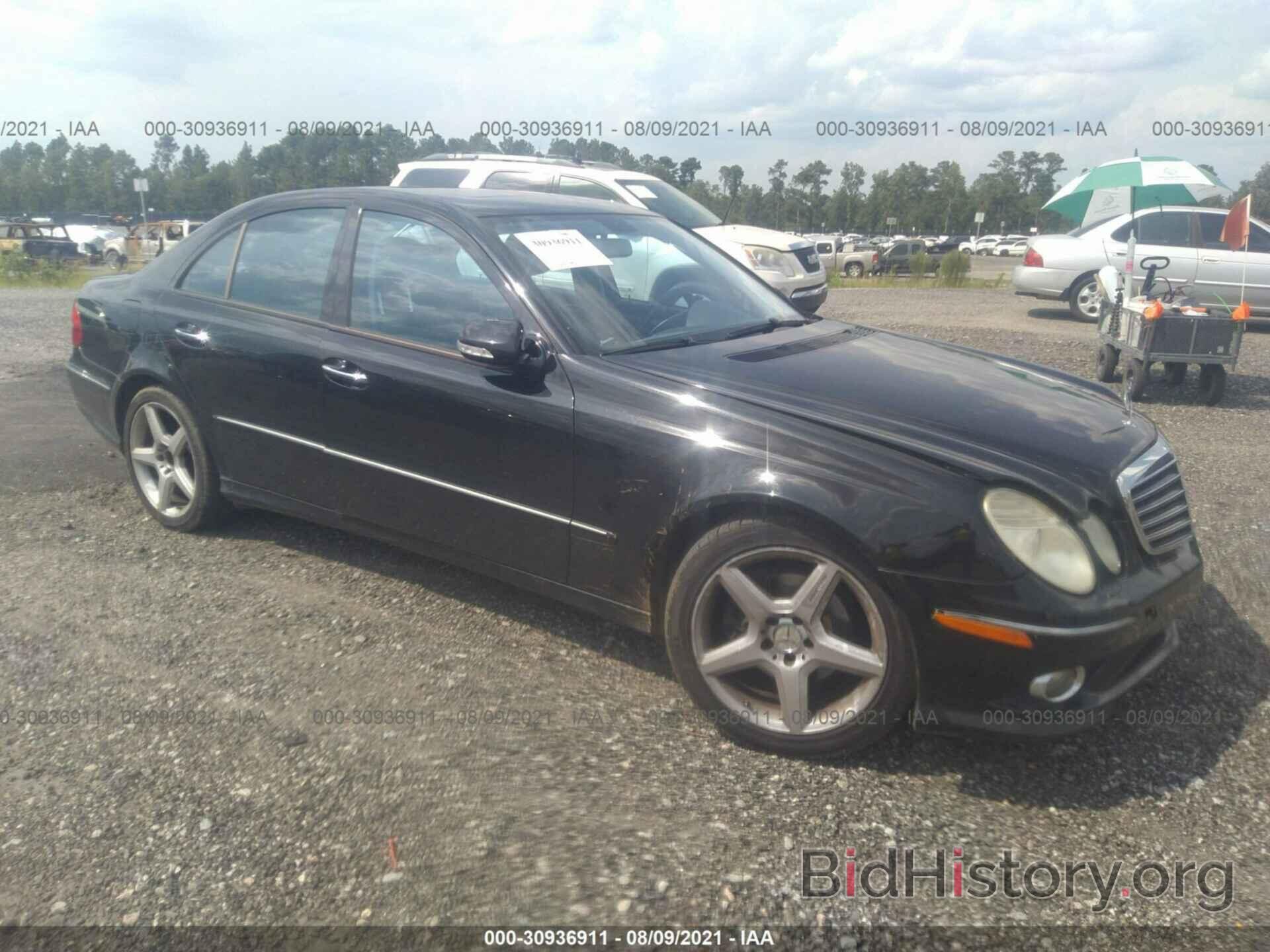 Photo WDBUF87X99B419594 - MERCEDES-BENZ E-CLASS 2009