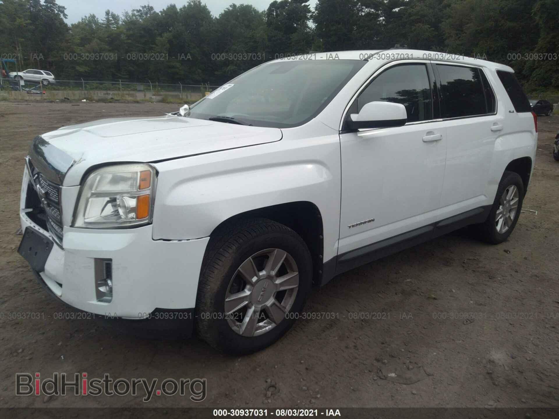 2012 GMC TERRAIN - VIN: 2GKFLREK8C6233902 - Photo 2