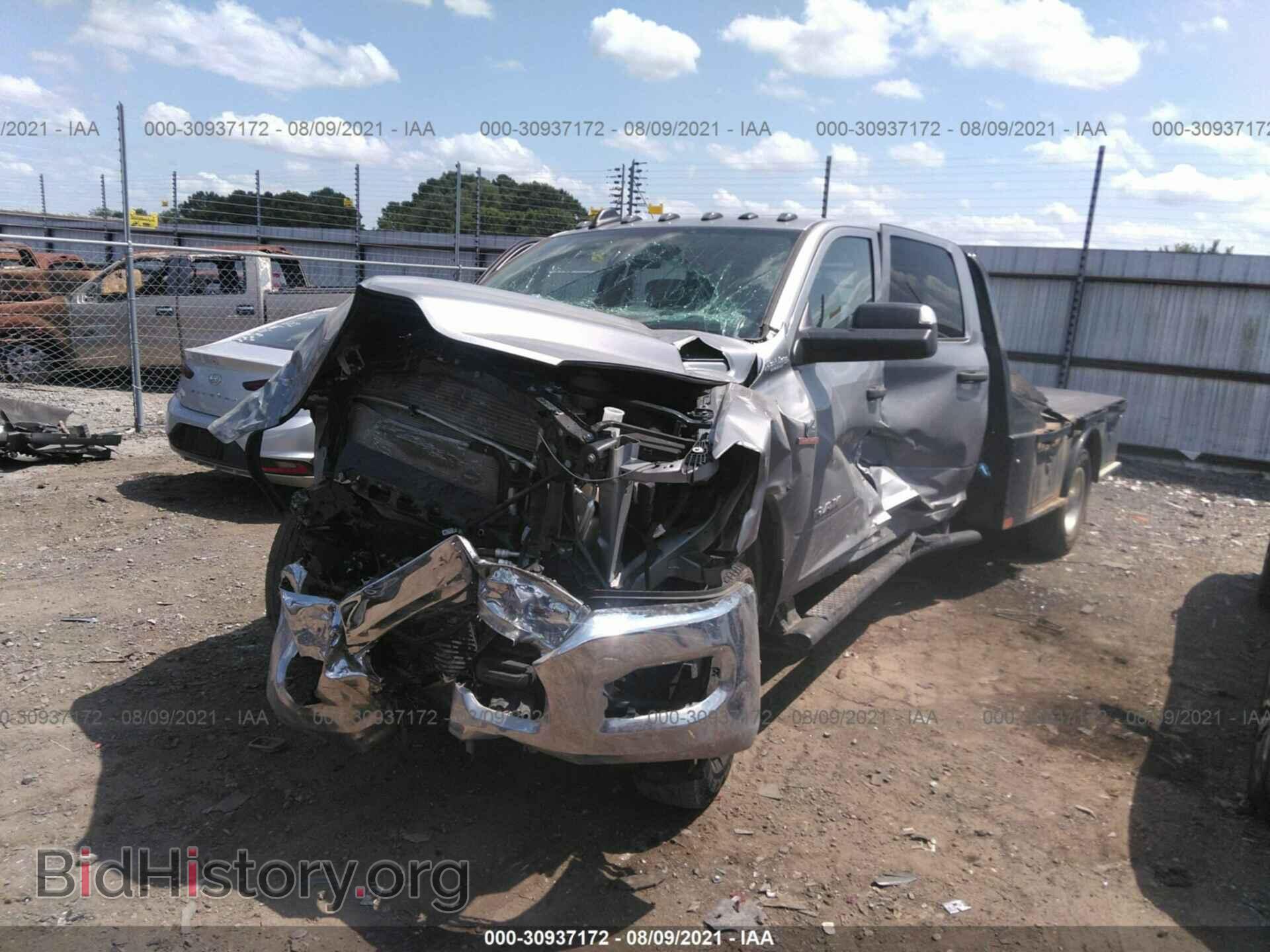 2020 RAM 3500 CHASSIS CAB - VIN: 3C7WRTCL7LG256159 - Фото 2