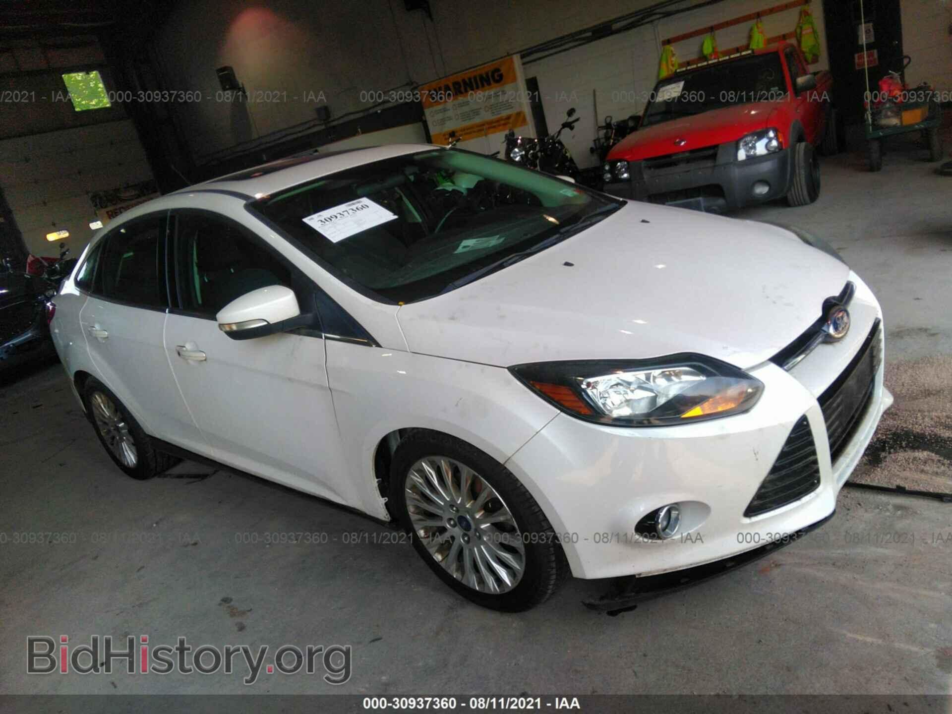 Фотография 1FAHP3J25CL335375 - FORD FOCUS 2012
