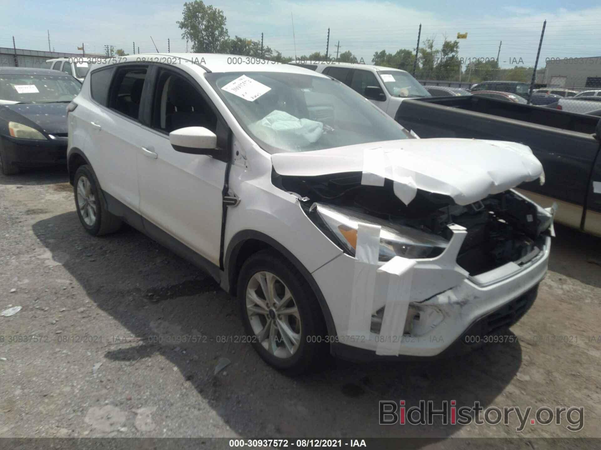 Photo 1FMCU0GD3HUE37887 - FORD ESCAPE 2017