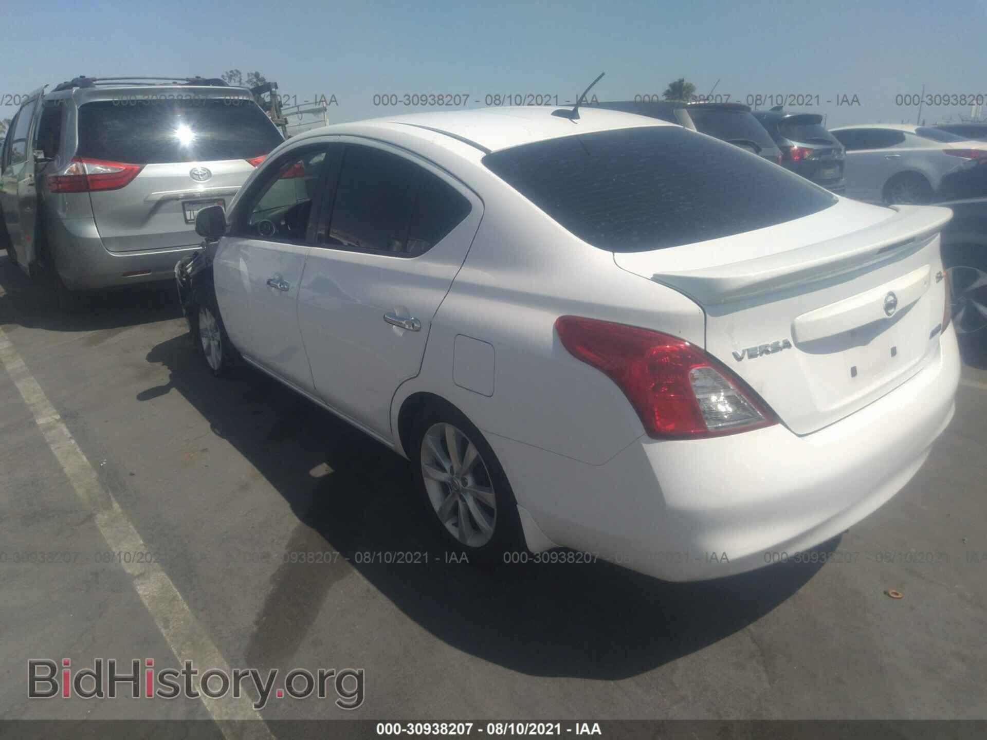 2014 NISSAN VERSA - VIN: 3N1CN7AP1EL809720 - Фото 3
