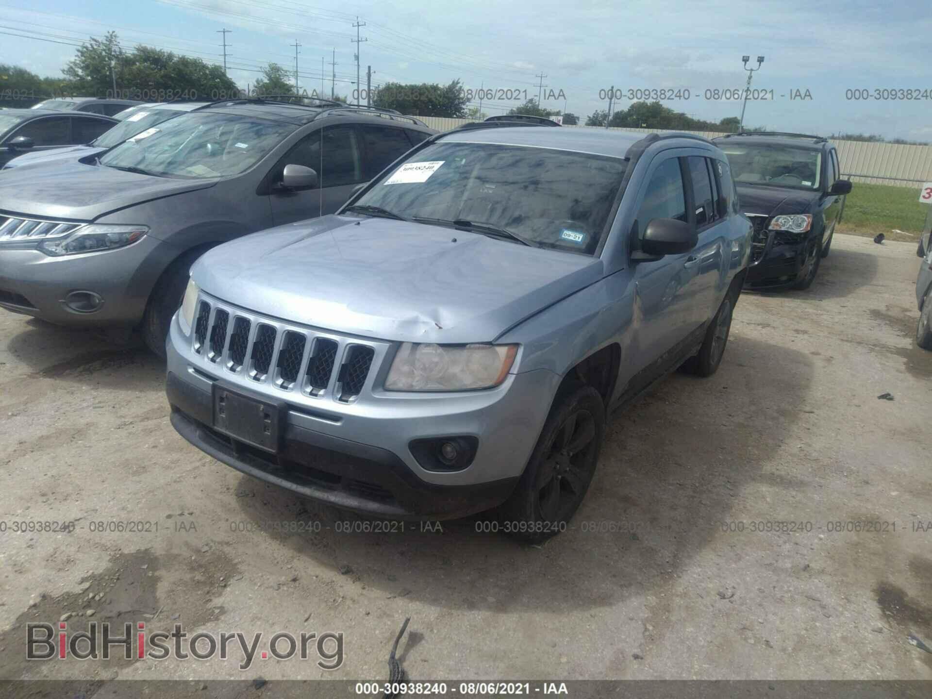 2013 JEEP COMPASS - VIN: 1C4NJDBB0DD220312 - Фото 2
