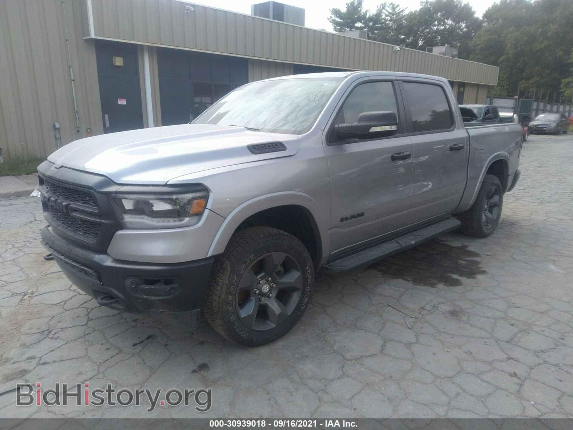 2021 RAM 1500 - VIN: 1C6SRFFT6MN597237 - Фото 2