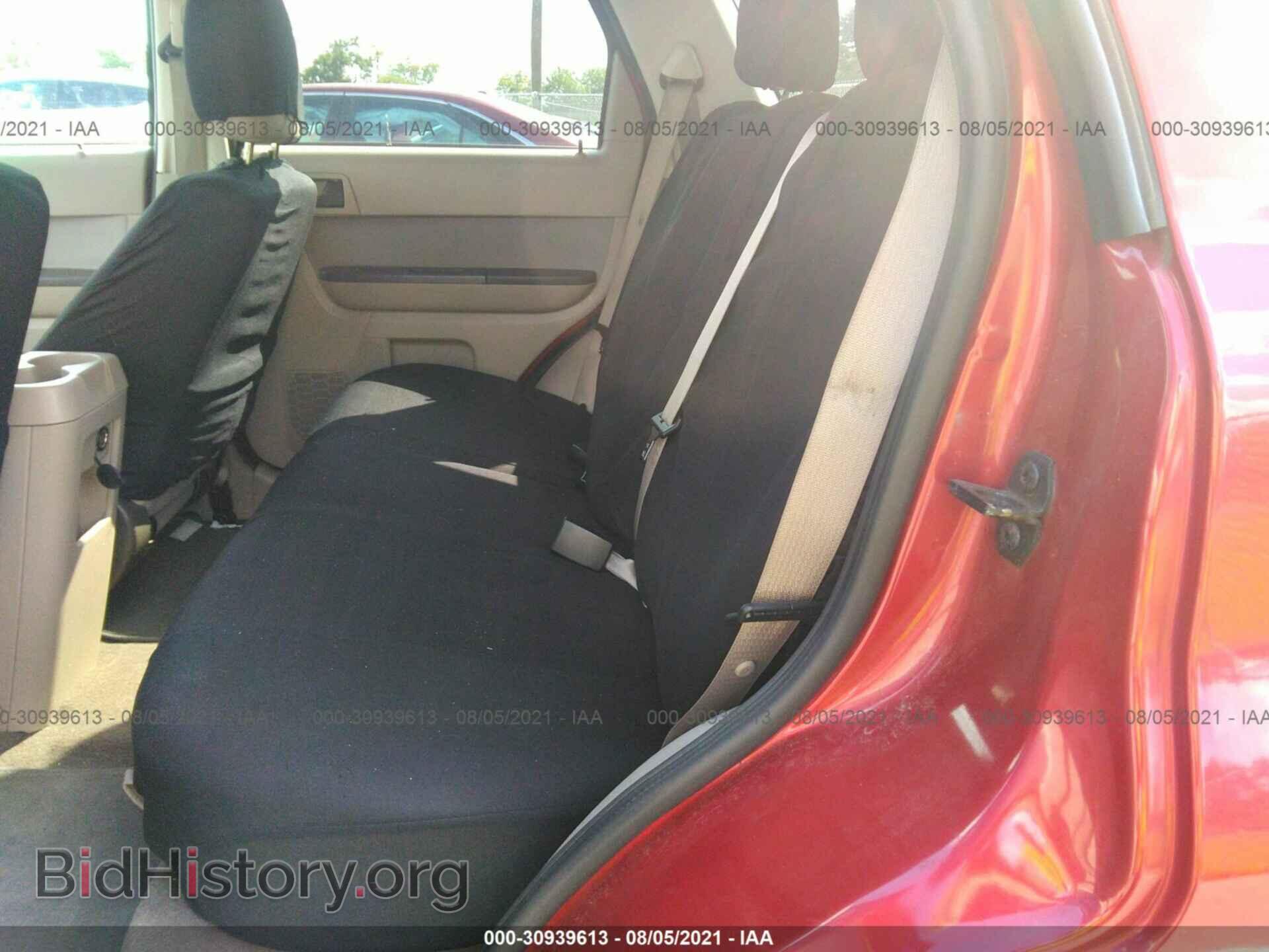 2012 FORD ESCAPE - VIN: 1FMCU0DG3CKA26797 - Фото 8