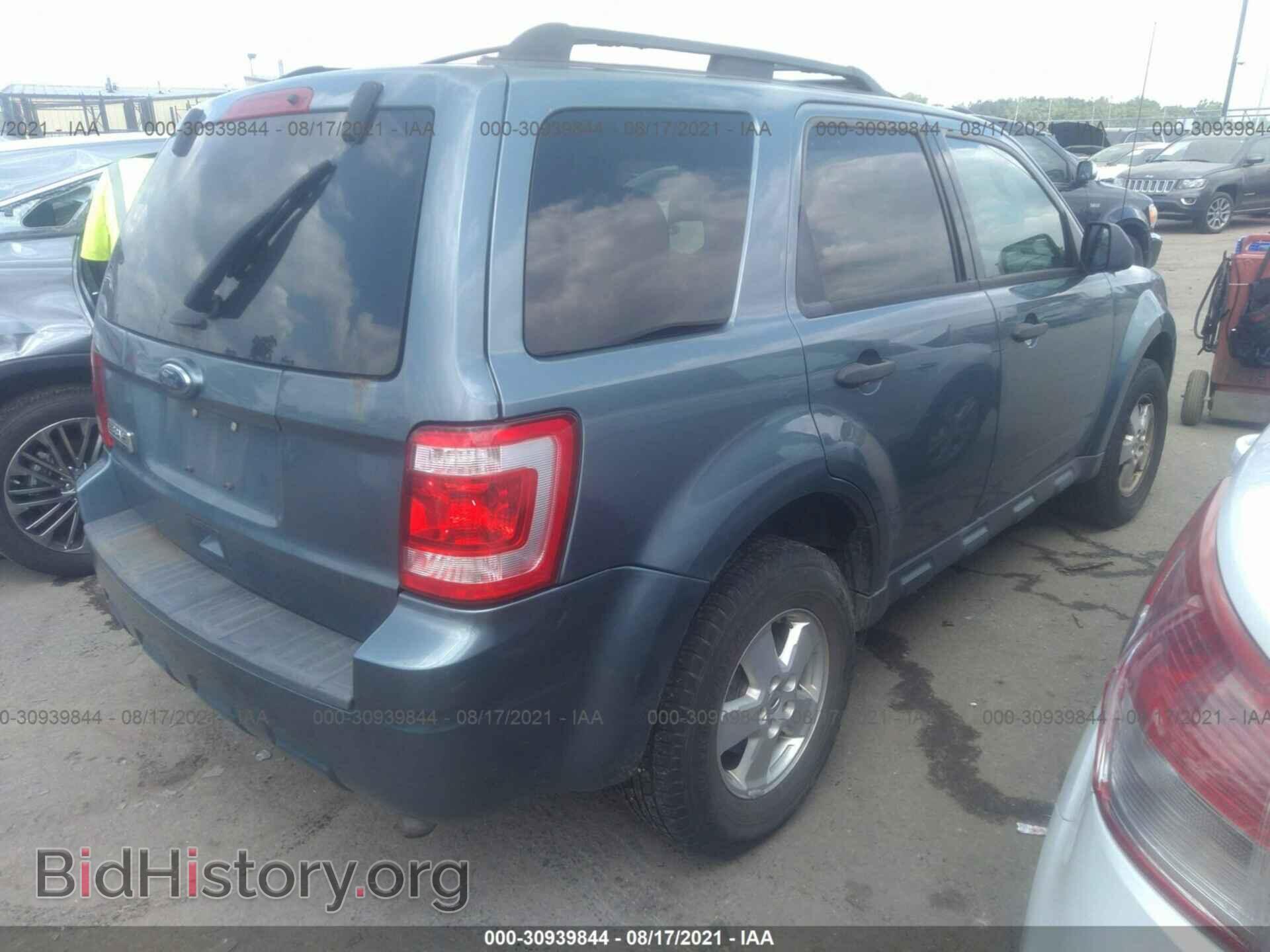 2011 FORD ESCAPE - VIN: 1FMCU0D75BKB90115 - Photo 4