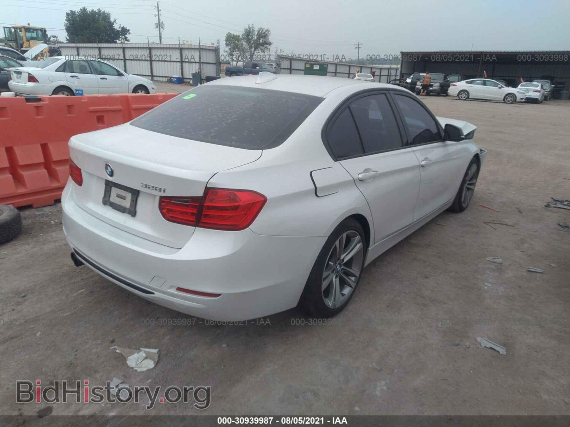 2013 BMW 3 SERIES - VIN: WBA3A5G58DNP20290 - Фото 4
