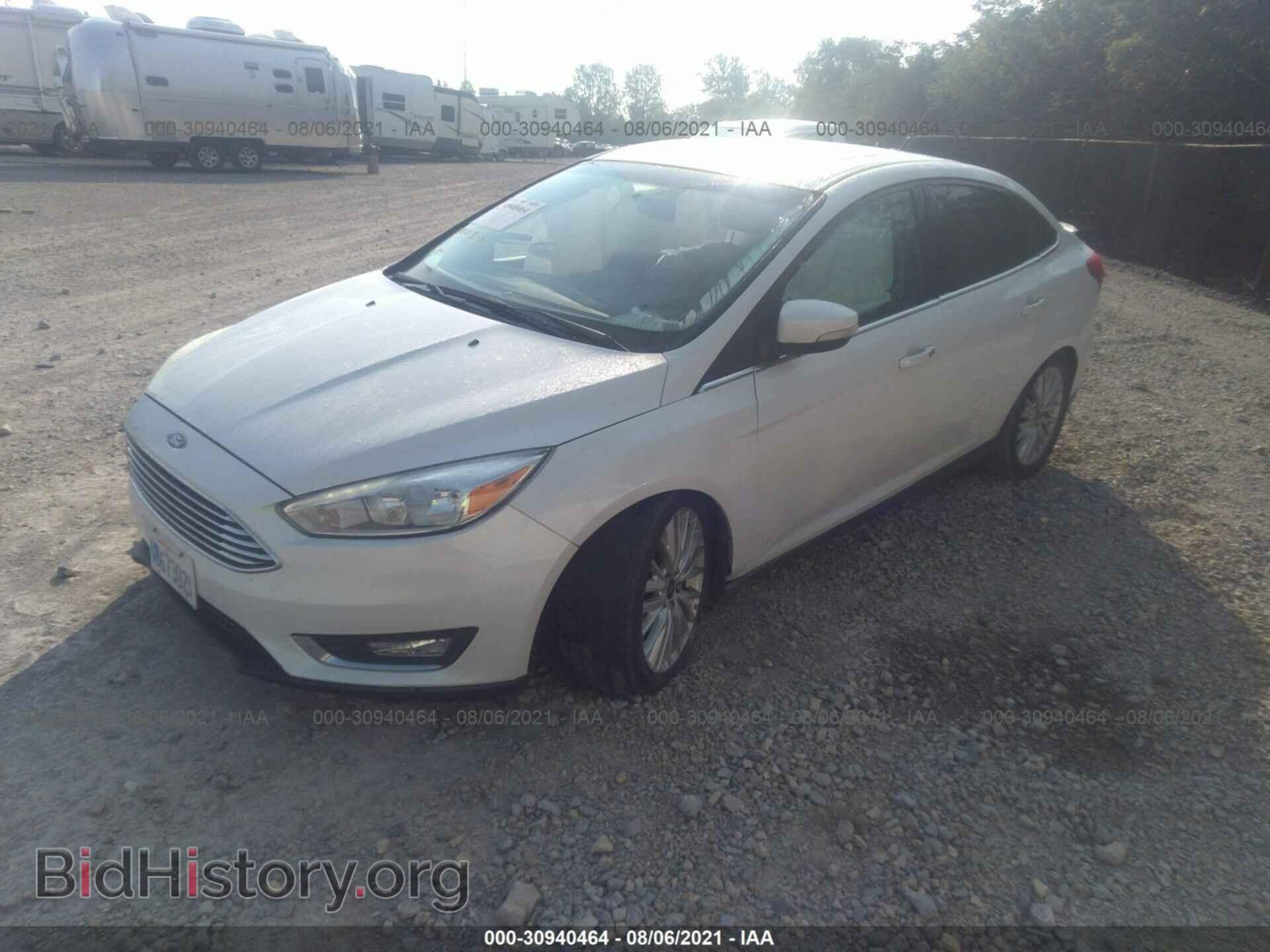 2016 FORD FOCUS - VIN: 1FADP3J22GL246979 - Фото 2