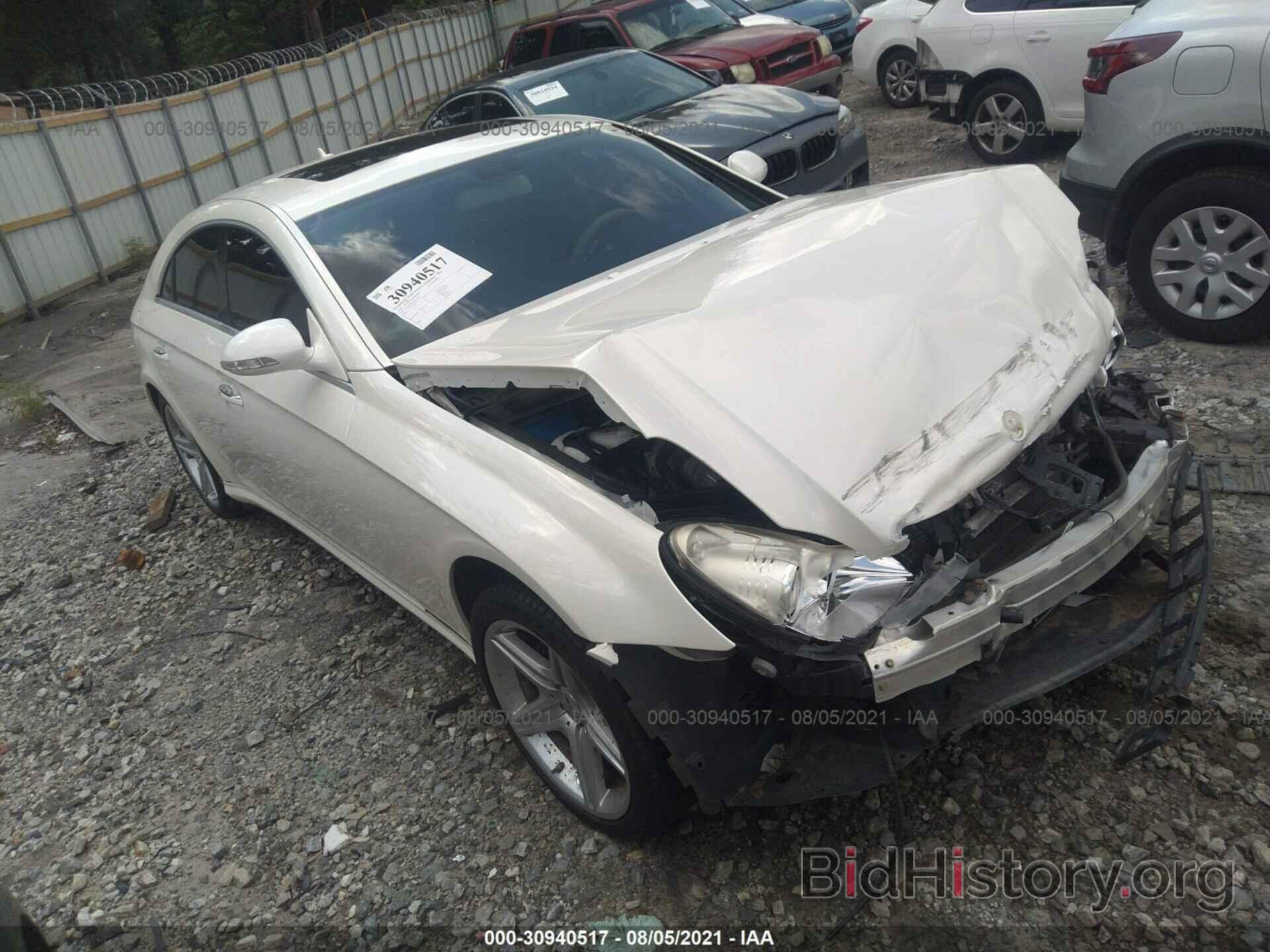 Photo WDDDJ72X58A125475 - MERCEDES-BENZ CLS-CLASS 2008