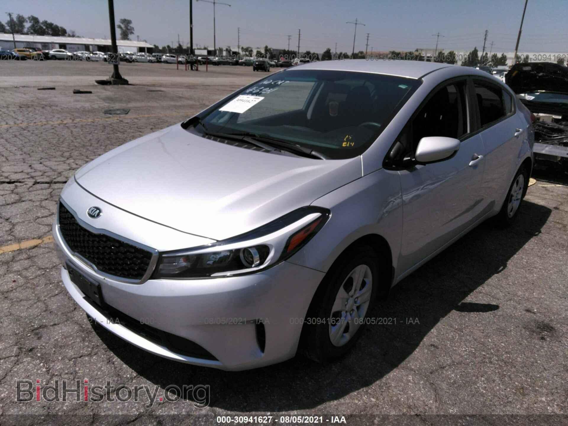 2017 KIA FORTE - VIN: 3KPFK4A71HE113577 - Photo 2