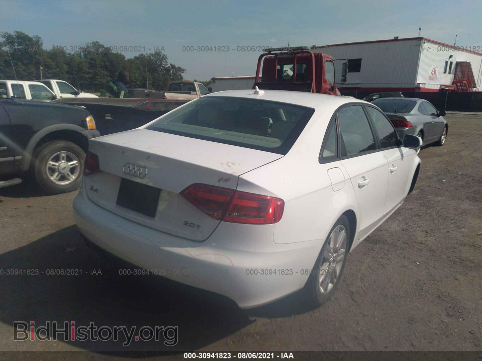 2011 AUDI A4 - VIN: WAUAFAFL5BN020368 - Фото 4