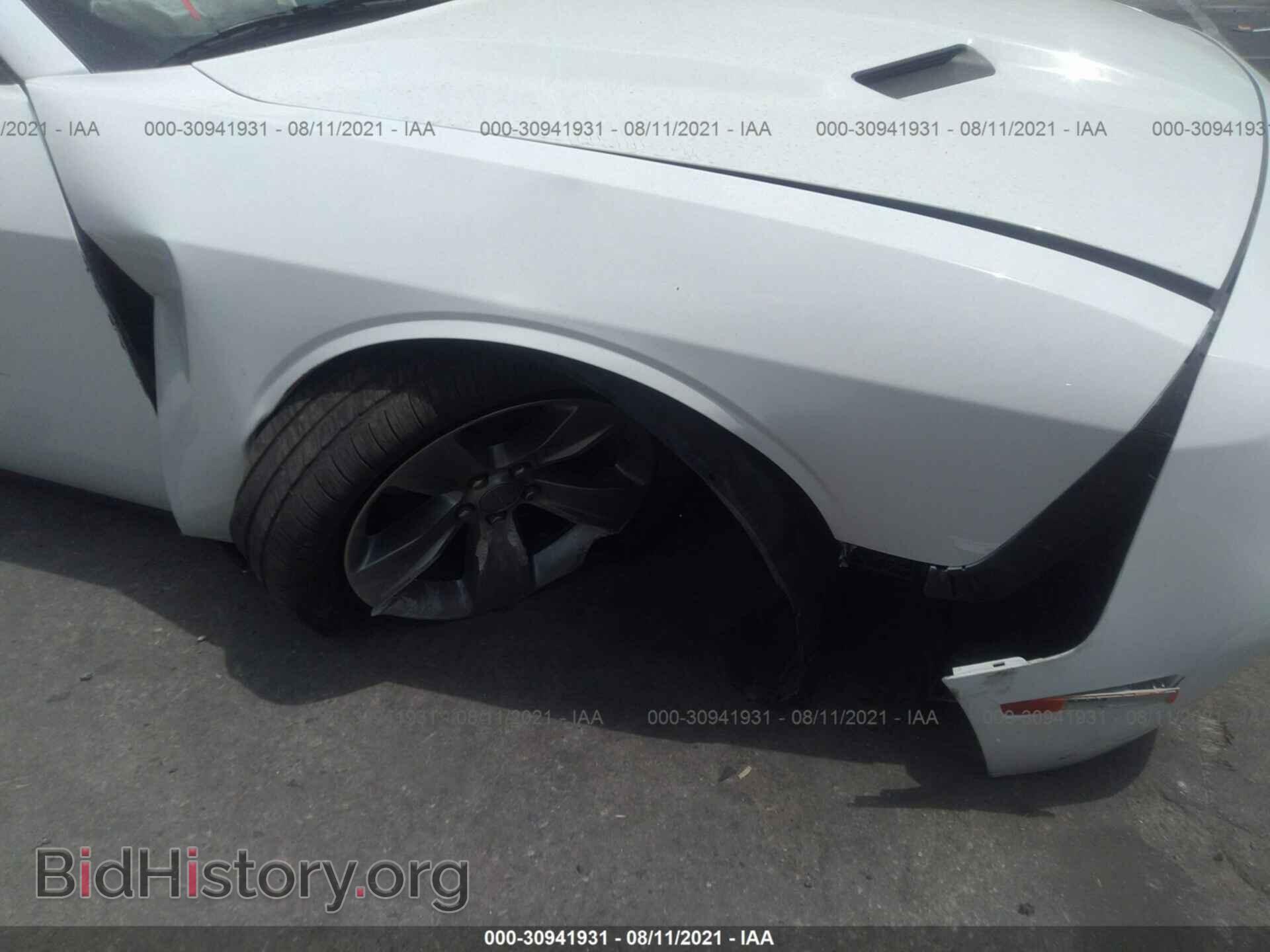 2019 DODGE CHALLENGER - VIN: 2C3CDZAG7KH670021 - Фото 6
