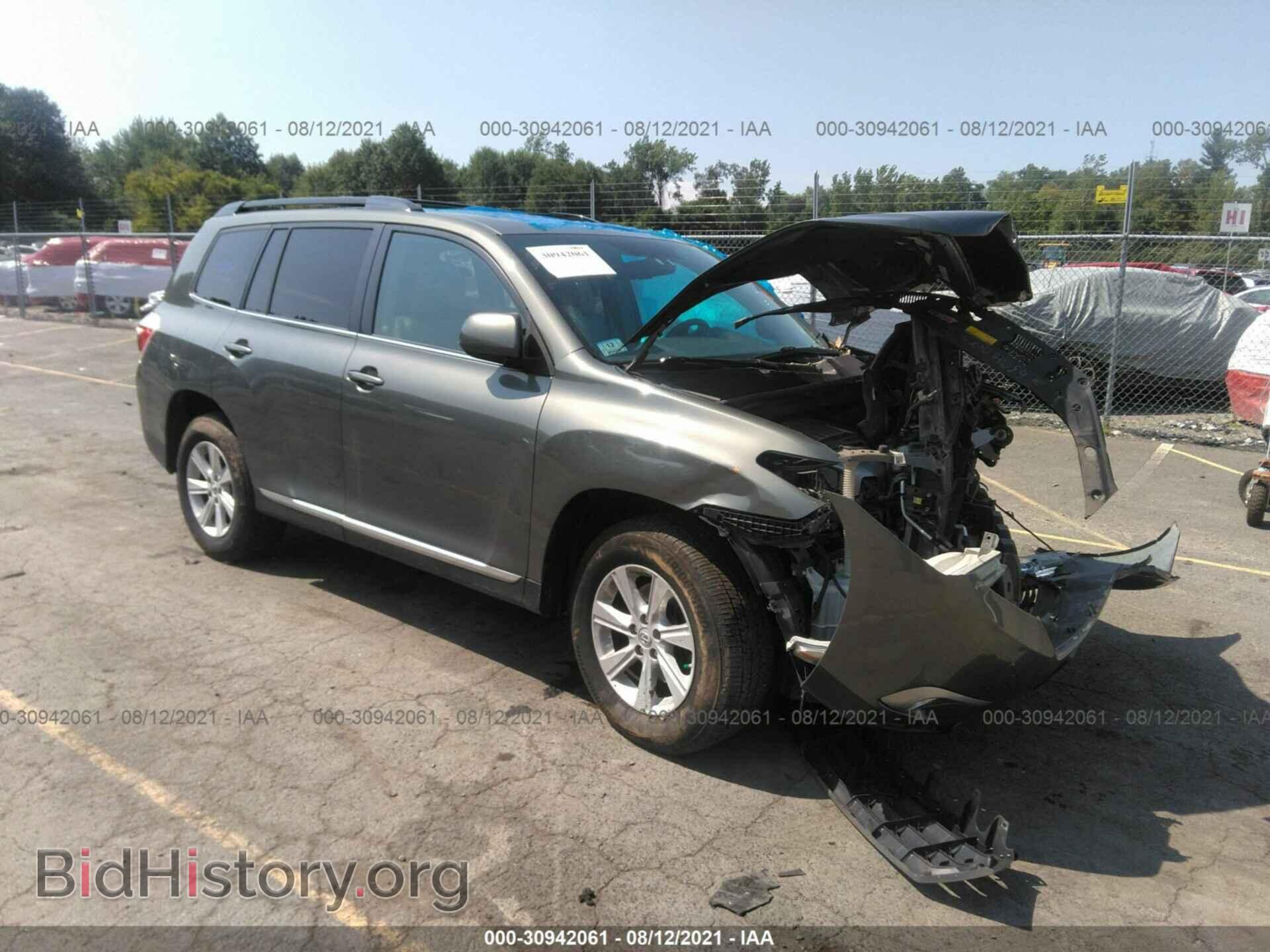 Photo 5TDBK3EH8CS157103 - TOYOTA HIGHLANDER 2012