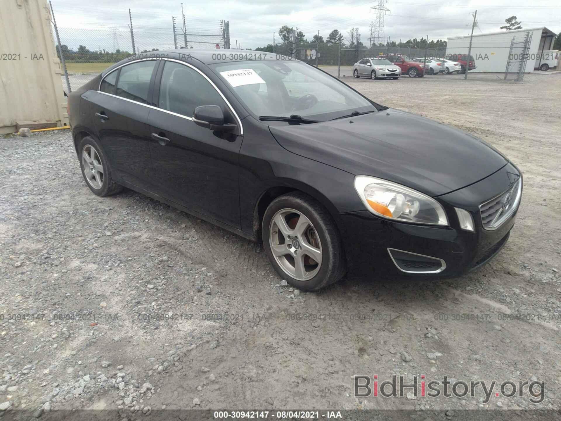 Photo YV1622FS9C2086386 - VOLVO S60 2012