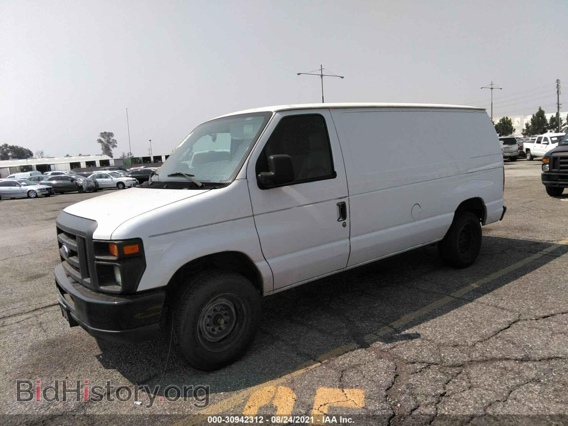 2011 FORD ECONOLINE CARGO VAN - VIN: 1FTNE1EW2BDB03121 - Photo 2