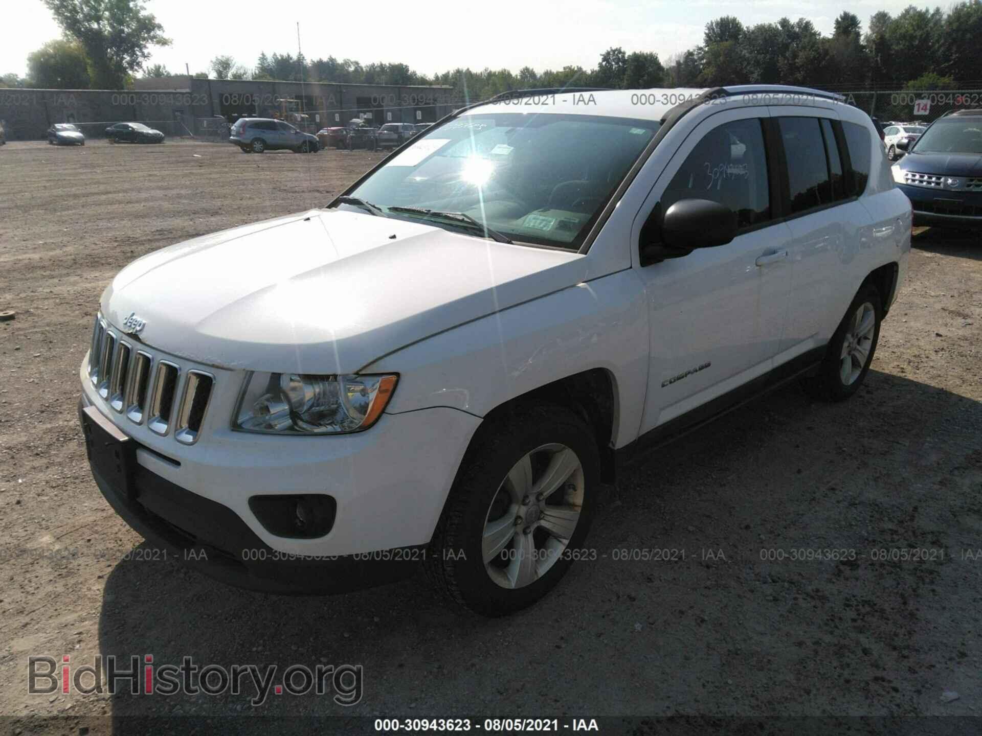 2012 JEEP COMPASS - VIN: 1C4NJDBB7CD506964 - Photo 2