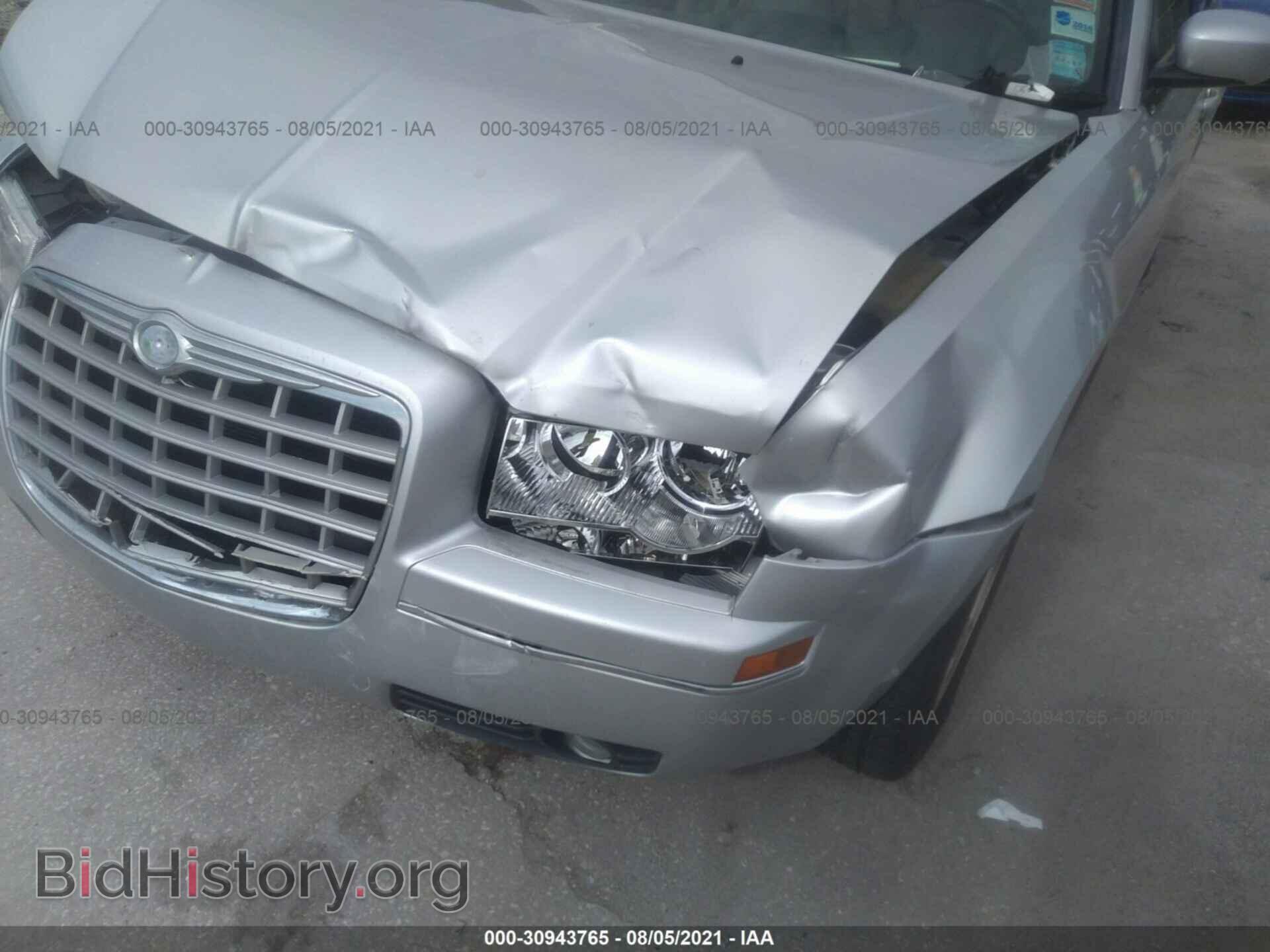 2006 CHRYSLER 300 - VIN: 2C3KA53G76H254292 - Фото 6
