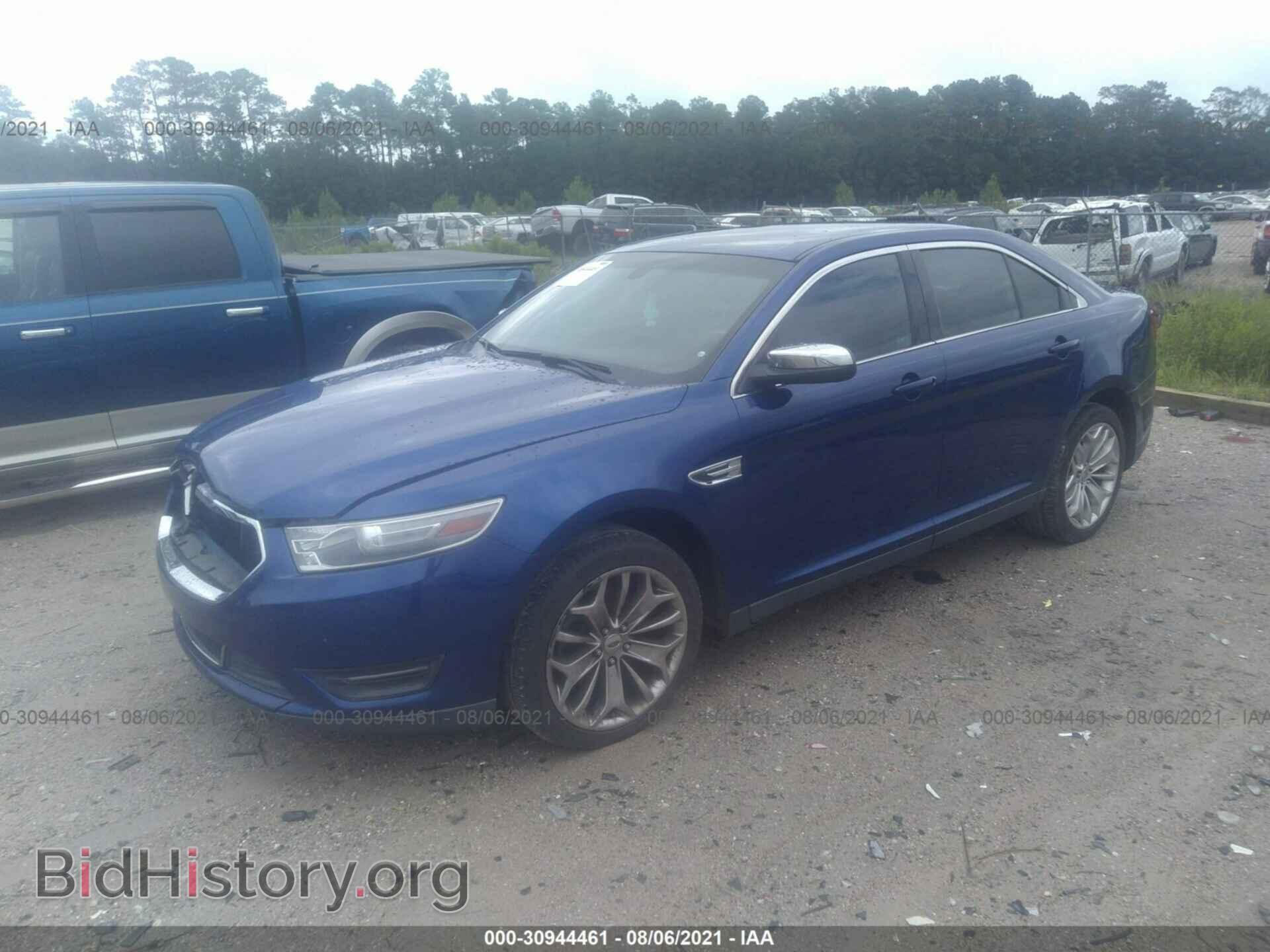 2013 FORD TAURUS - VIN: 1FAHP2F80DG232141 - Фото 2