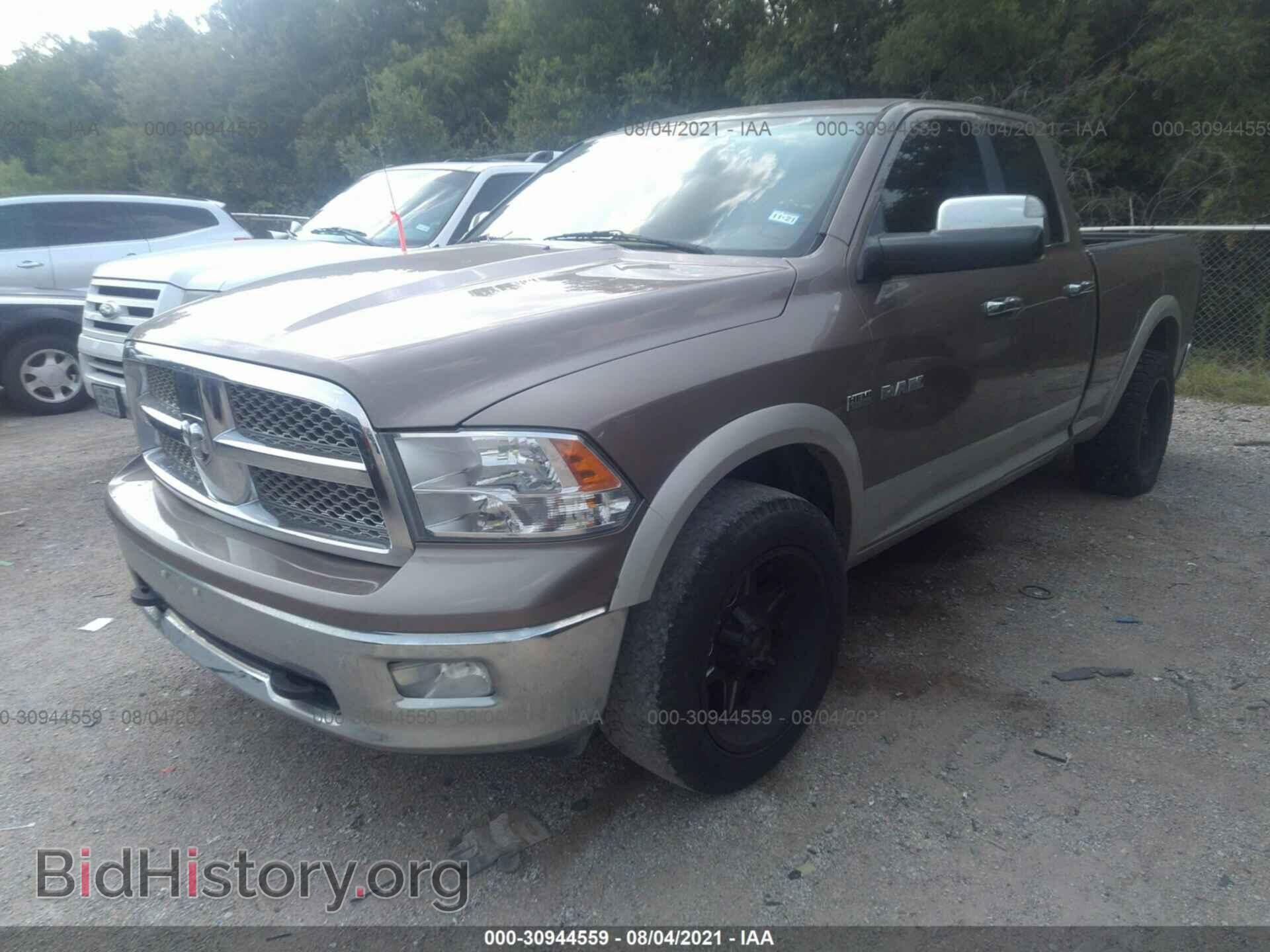 2010 DODGE RAM 1500 - VIN: 1D7RB1GT6AS177364 - Фото 2
