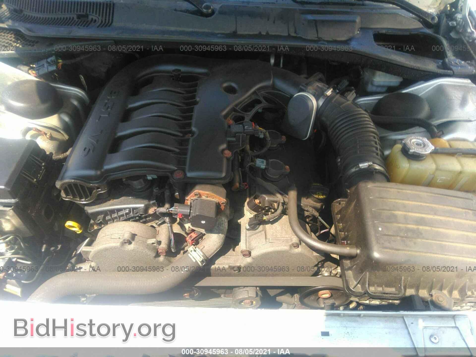 2010 CHRYSLER 300 - VIN: 2C3CA5CV8AH164192 - Photo 10