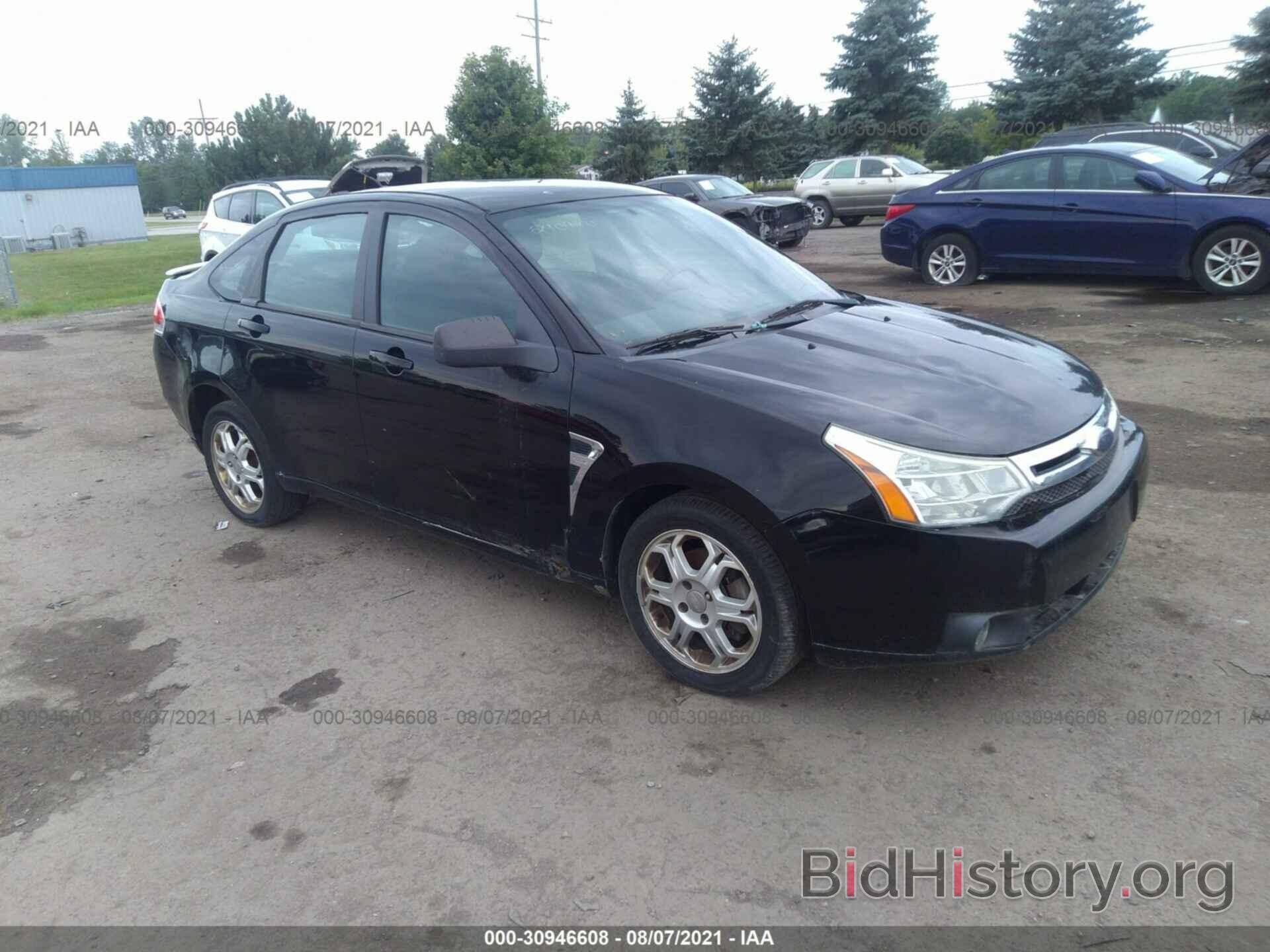 Photo 1FAHP35N78W207987 - FORD FOCUS 2008