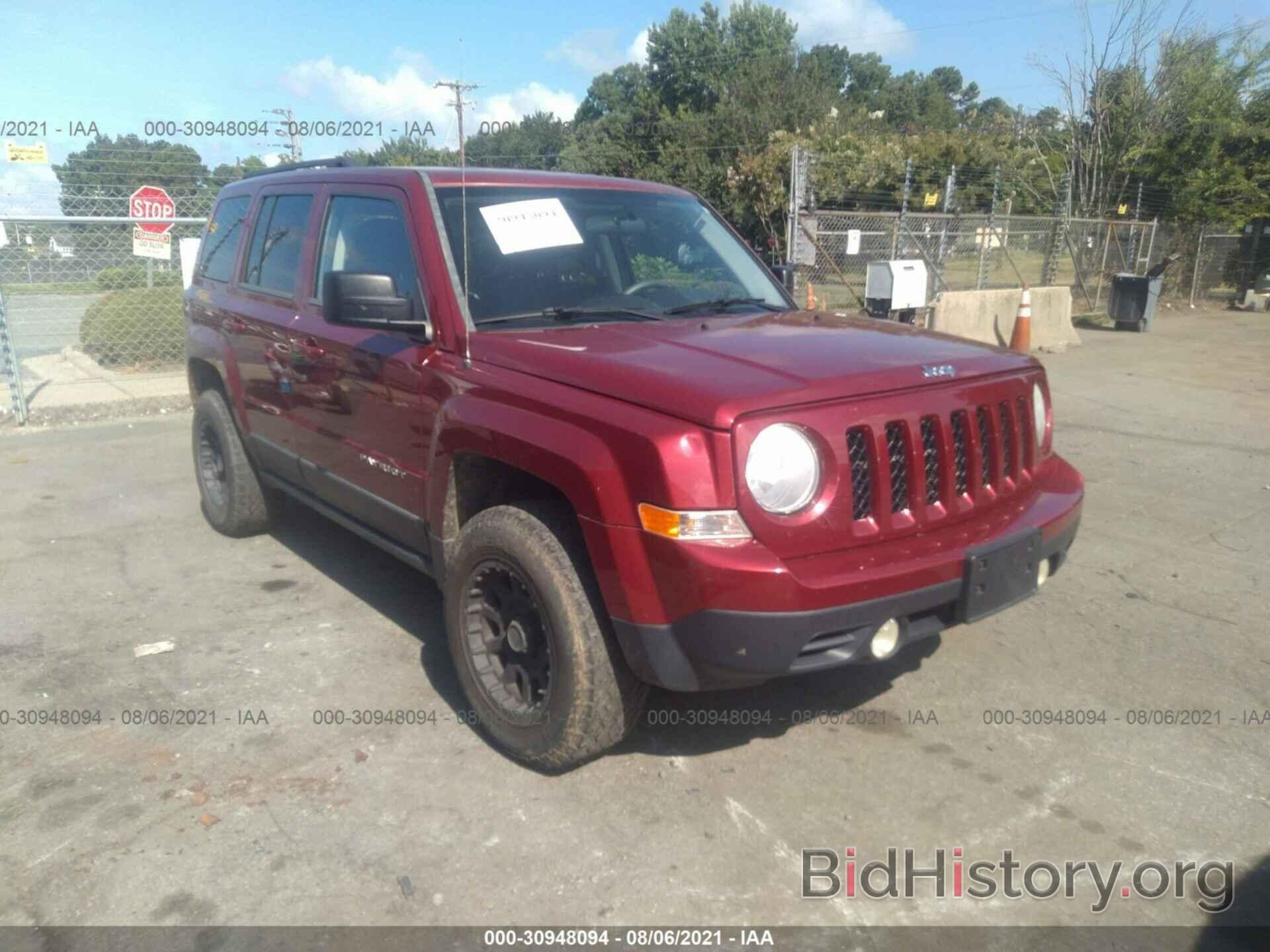 Photo 1C4NJPBA1CD606325 - JEEP PATRIOT 2012