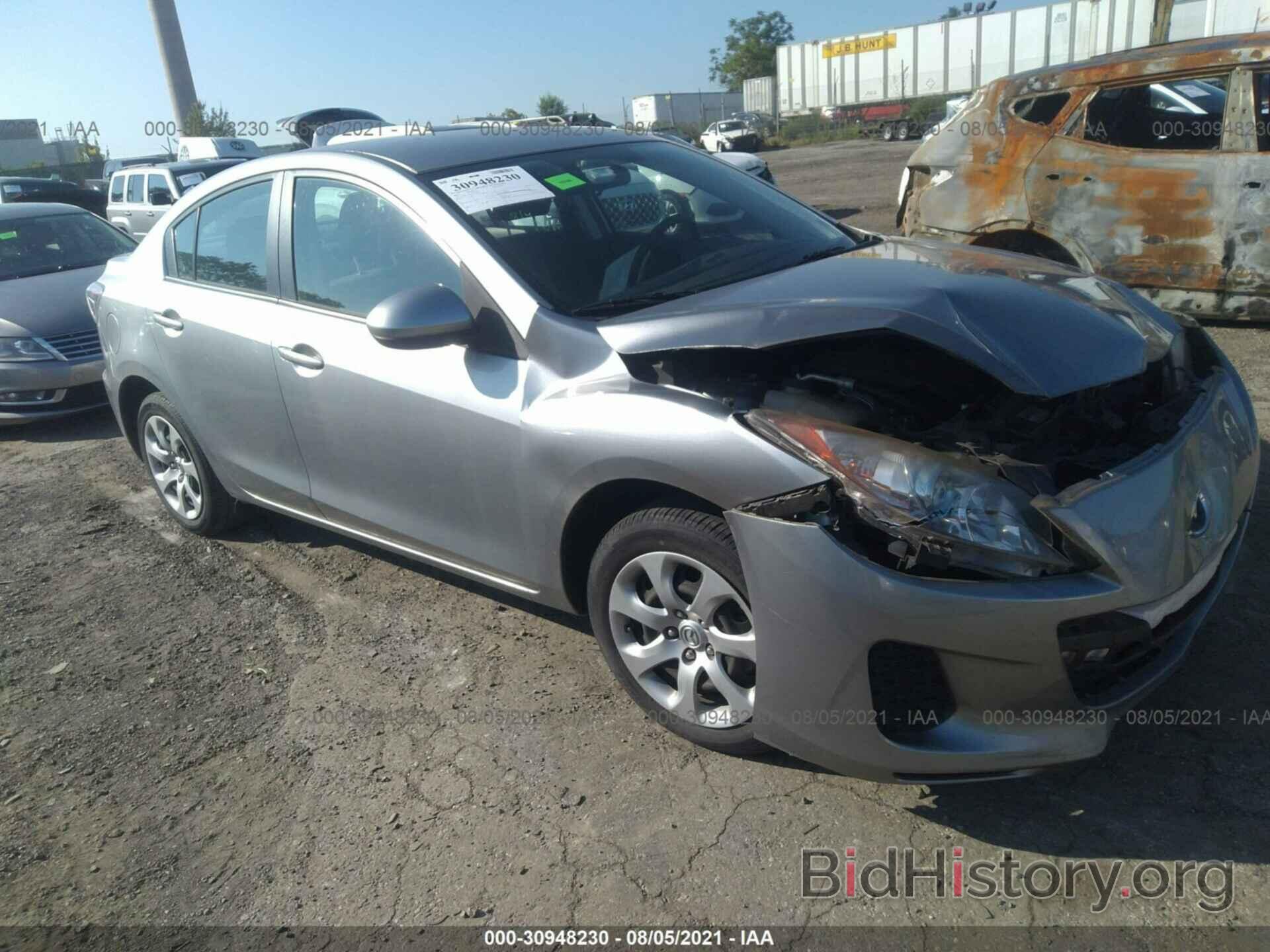 Photo JM1BL1UP3D1849441 - MAZDA MAZDA3 2013