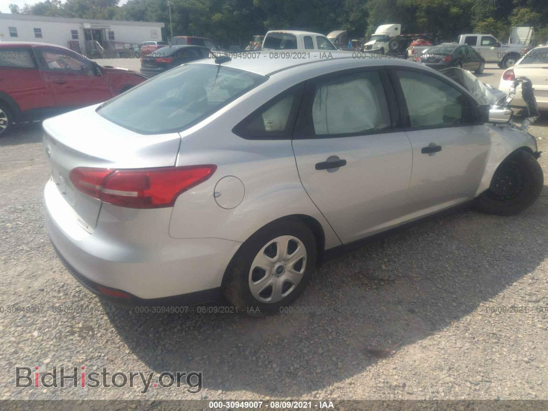 2016 FORD FOCUS - VIN: 1FADP3E23GL357518 - Фото 4