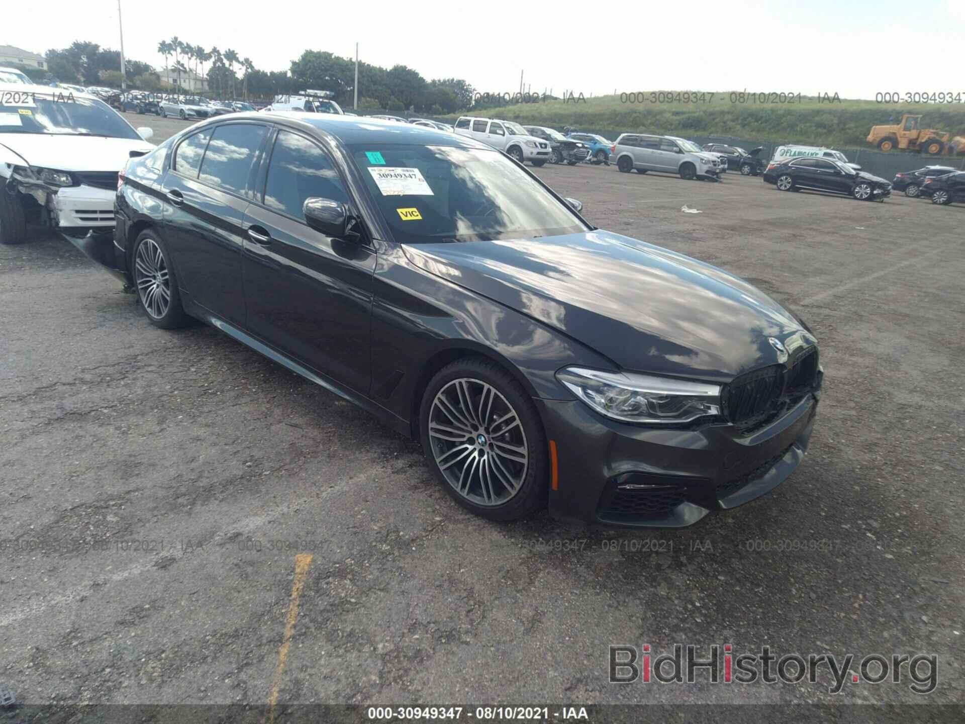 Photo WBAJA5C55JWA36383 - BMW 5 SERIES 2018