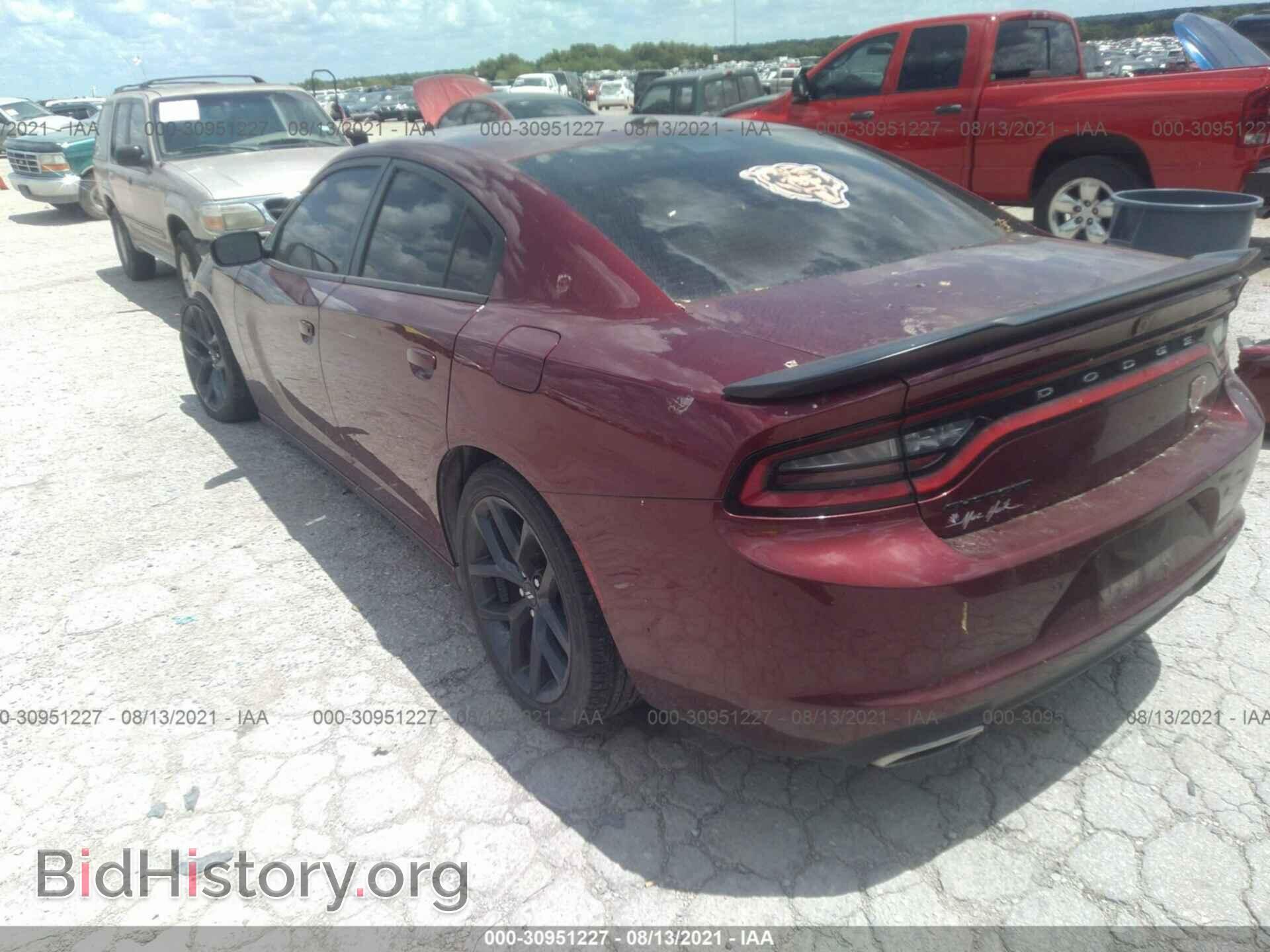 2019 DODGE CHARGER - VIN: 2C3CDXBGXKH579425 - Фото 3