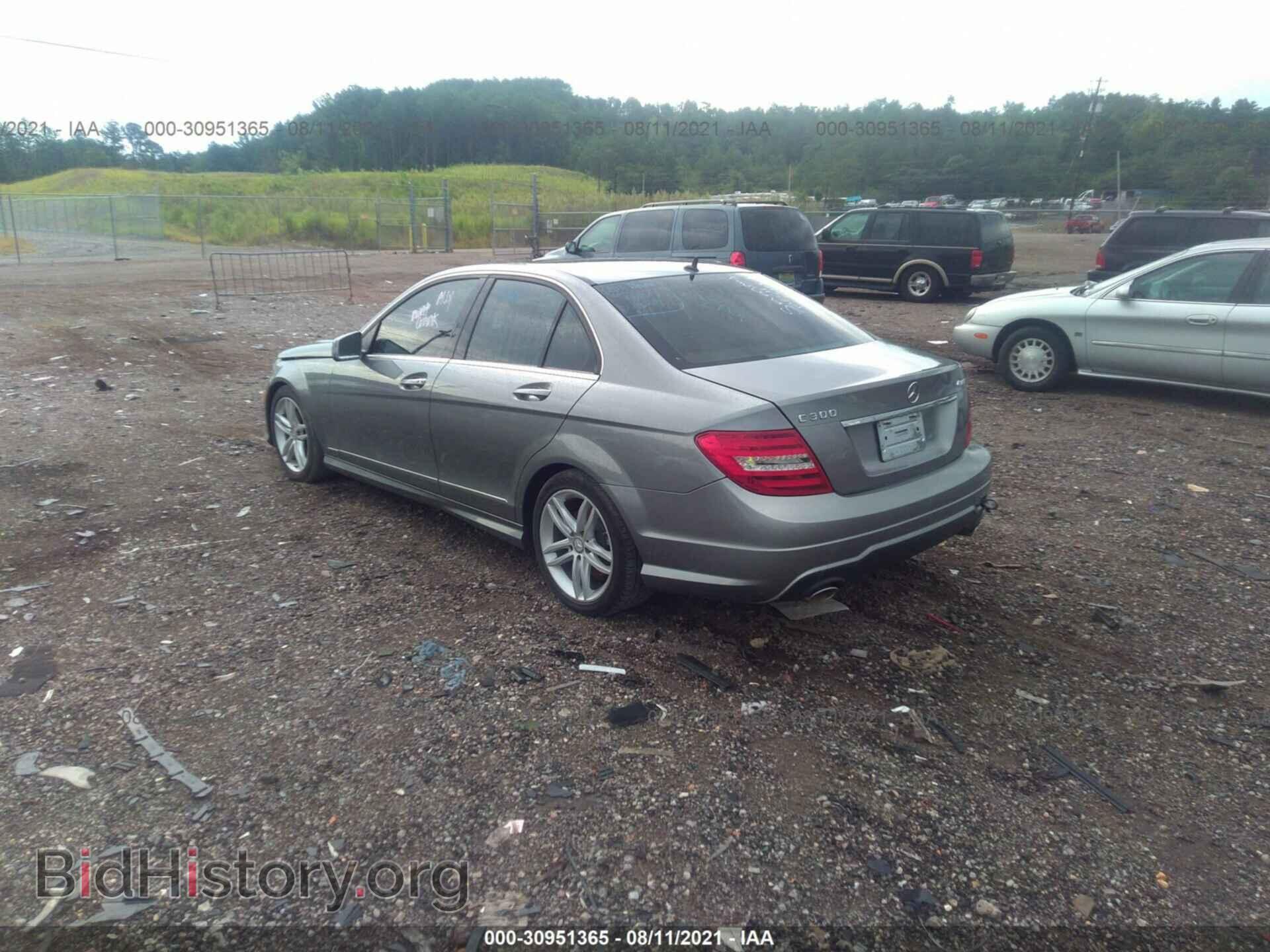 2013 MERCEDES-BENZ C-CLASS - VIN: WDDGF8AB8DA781738 - Фото 3