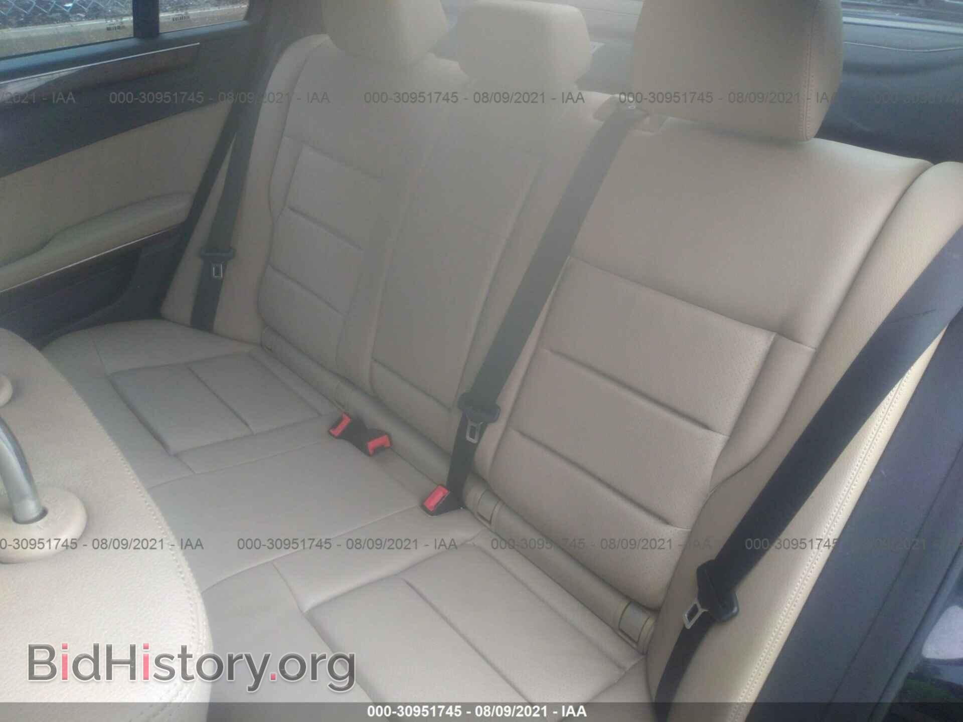 2012 MERCEDES-BENZ E-CLASS - VIN: WDDHF5KB0CA656202 - Photo 8