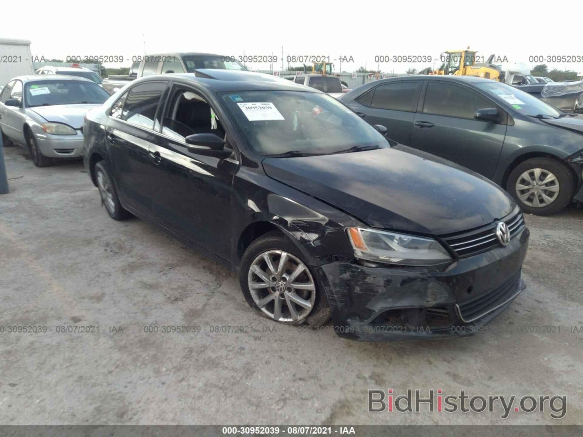 Photo 3VWD17AJ5EM393607 - VOLKSWAGEN JETTA SEDAN 2014